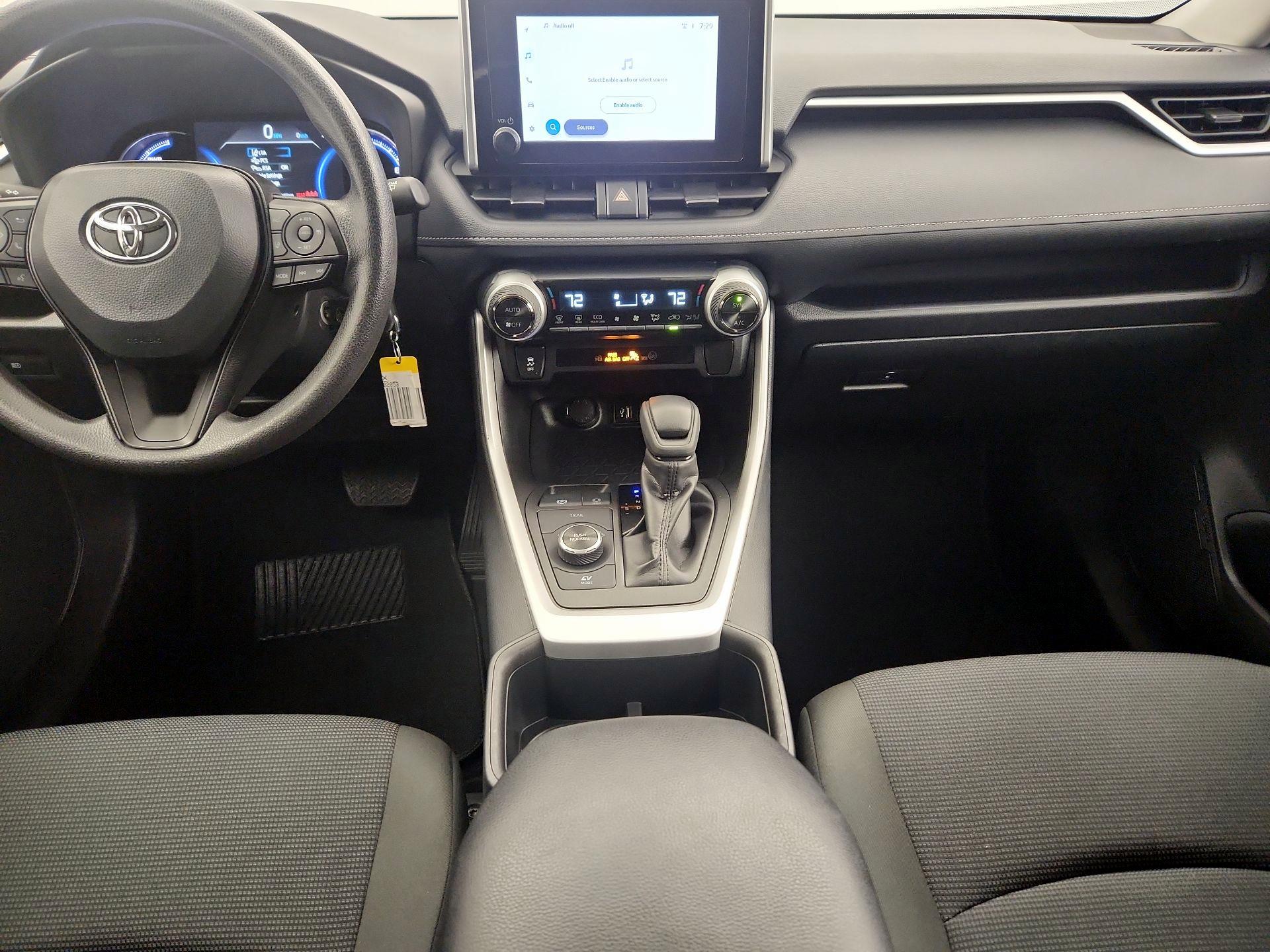 Thumbnail: 2025 Toyota RAV4 - 17