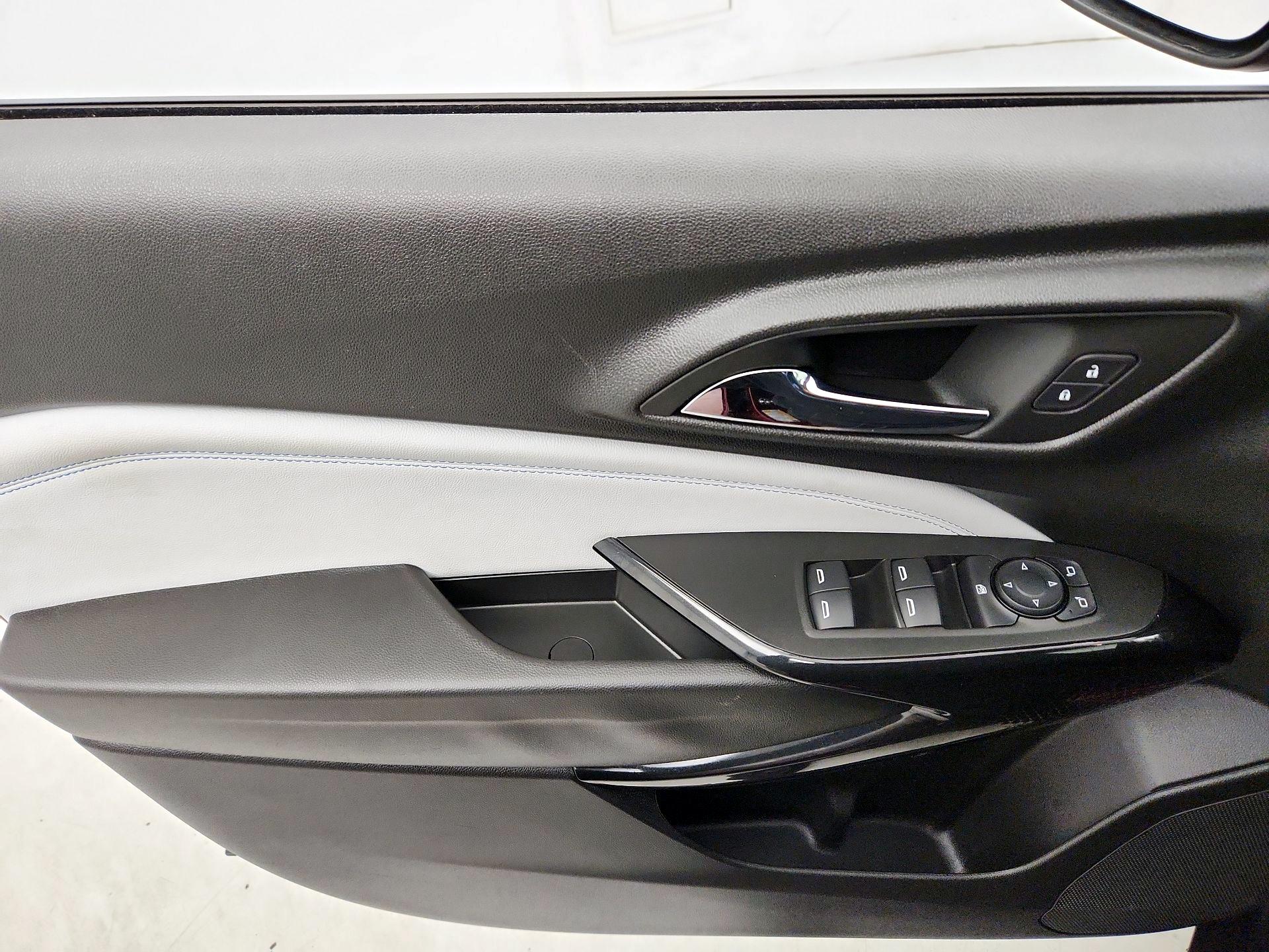 Thumbnail: 2025 Chevrolet Trax - 12