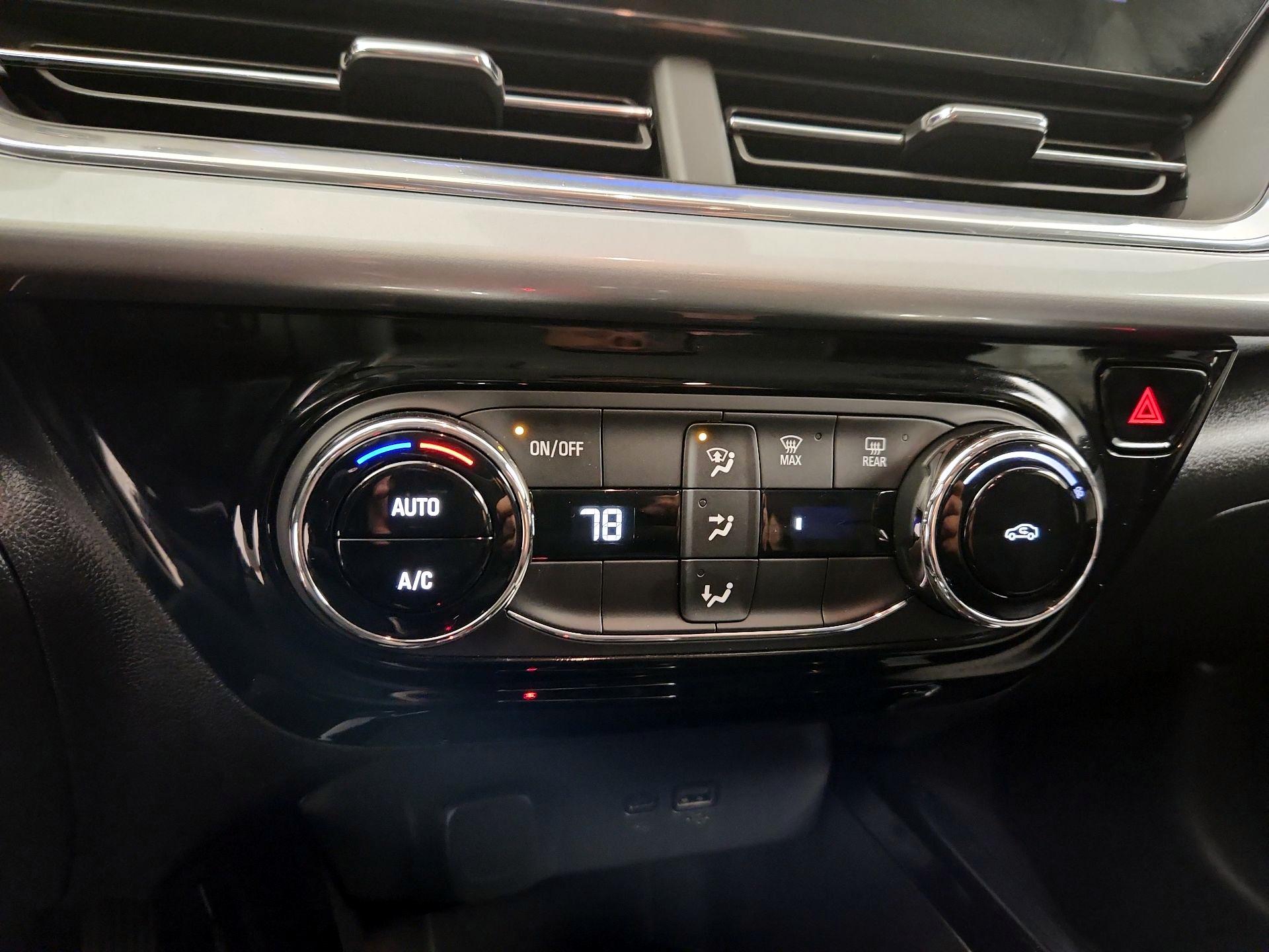 Thumbnail: 2025 Chevrolet Trax - 16