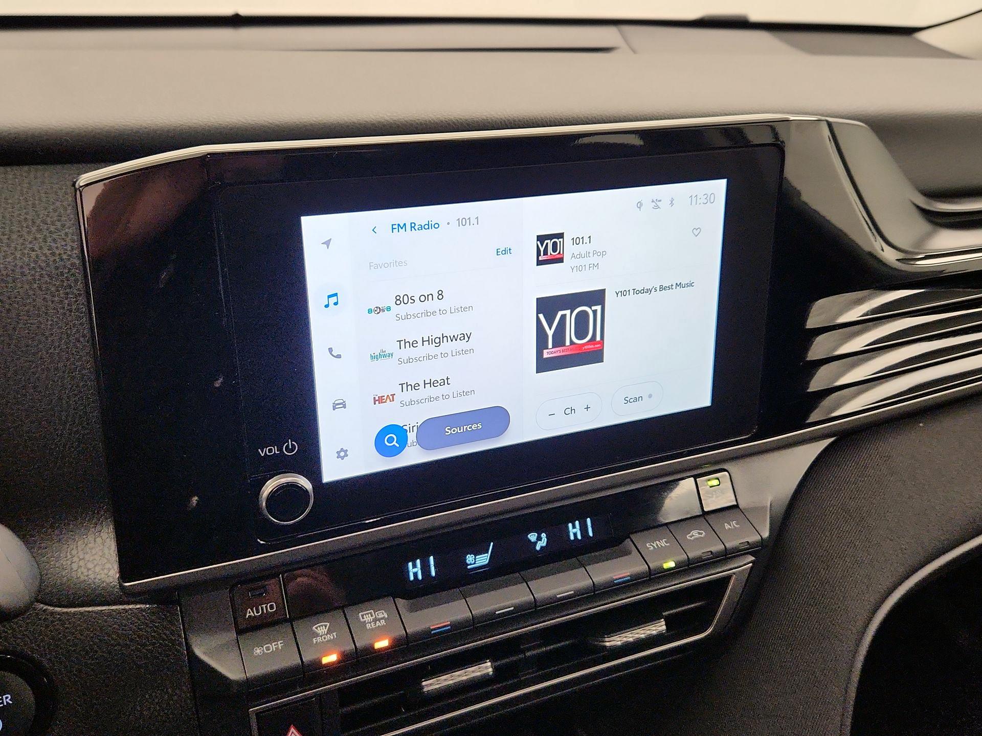 Thumbnail: 2025 Toyota Camry - 15