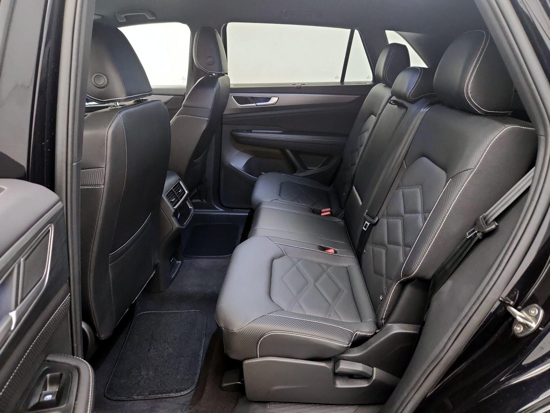 Thumbnail: 2025 Volkswagen Atlas - 19