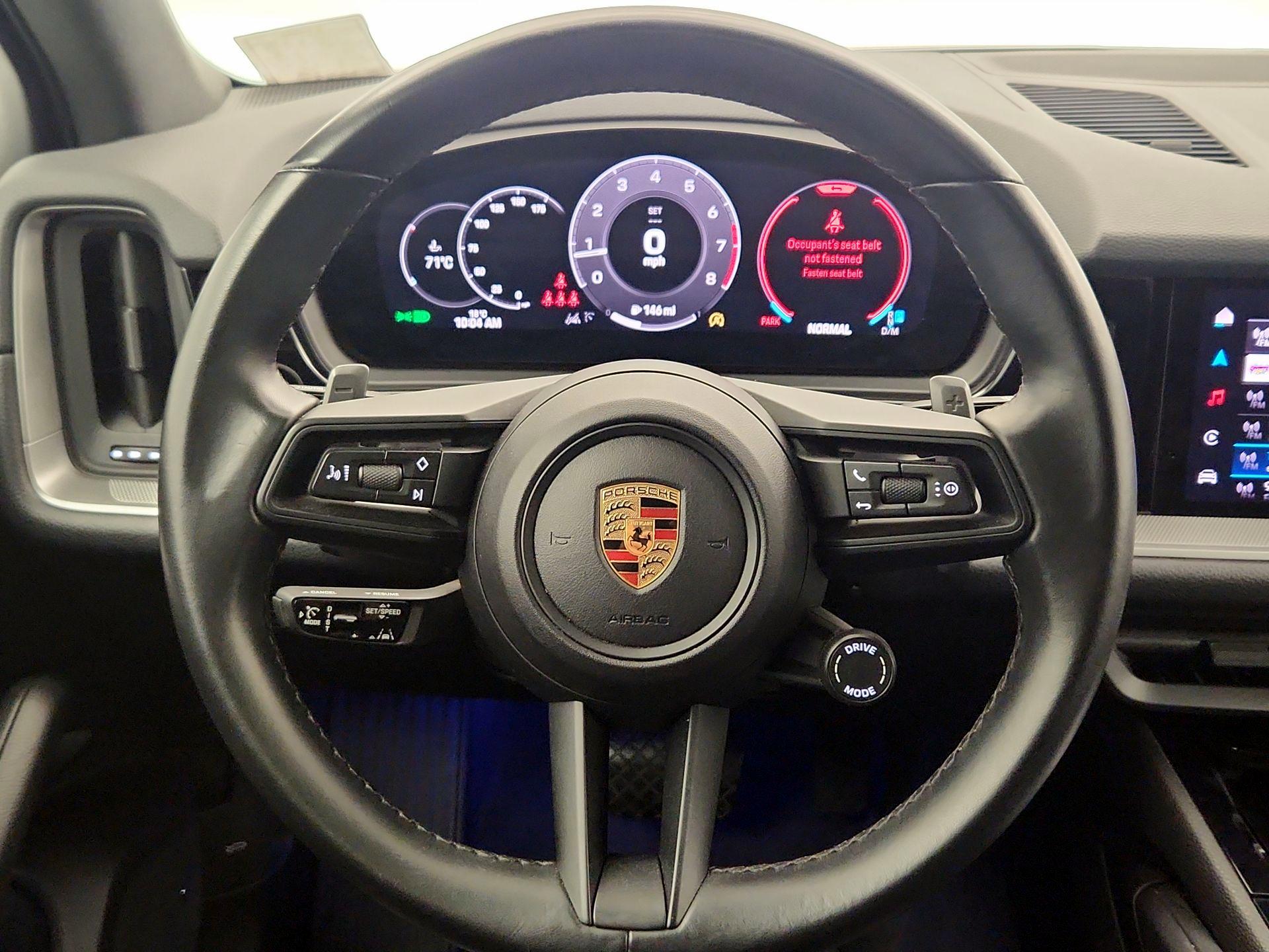 Thumbnail: 2024 Porsche Cayenne - 10