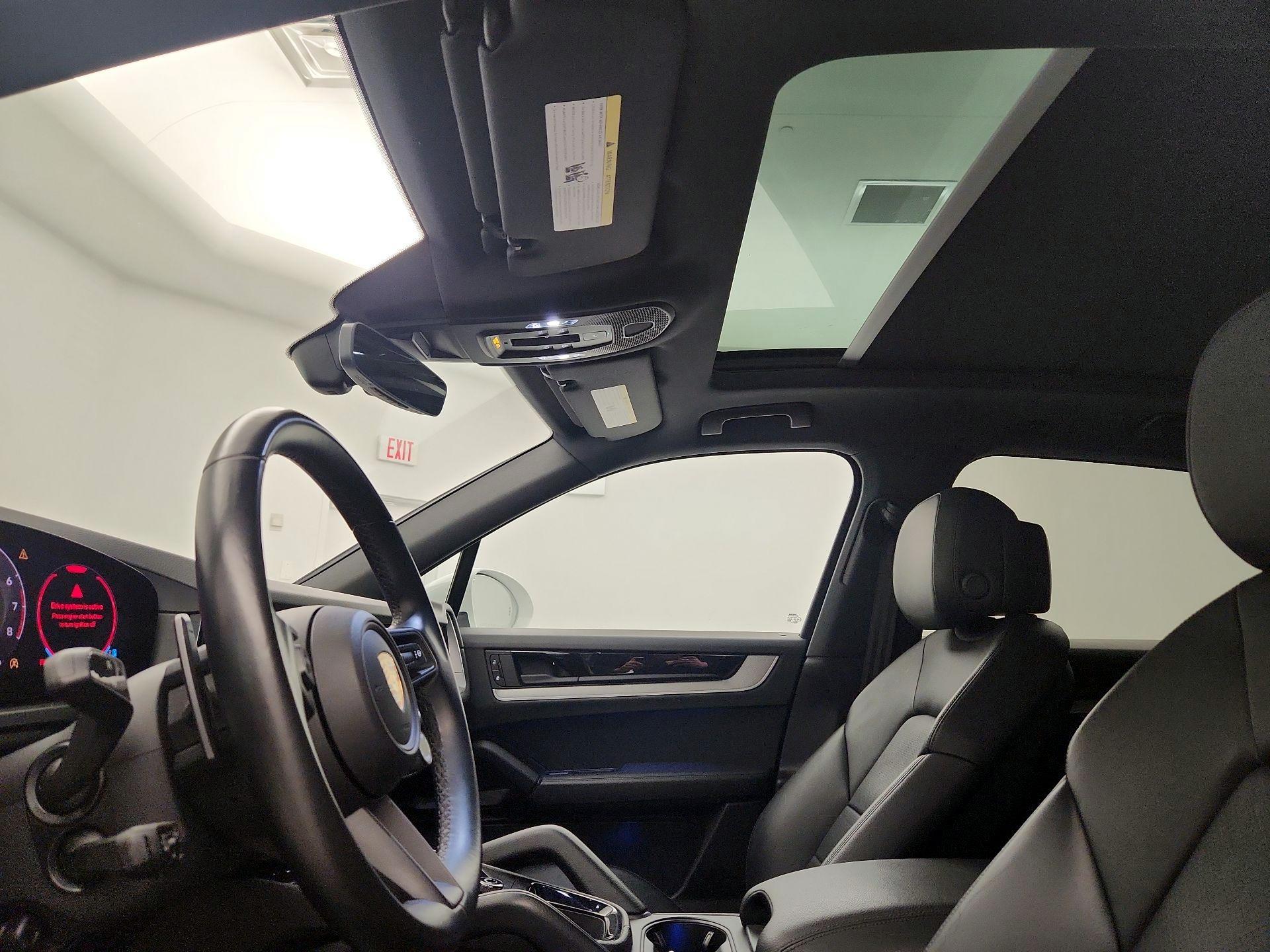 Thumbnail: 2024 Porsche Cayenne - 18