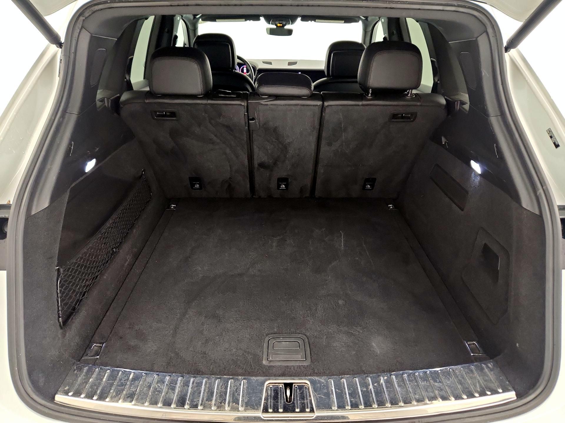 Thumbnail: 2024 Porsche Cayenne - 20