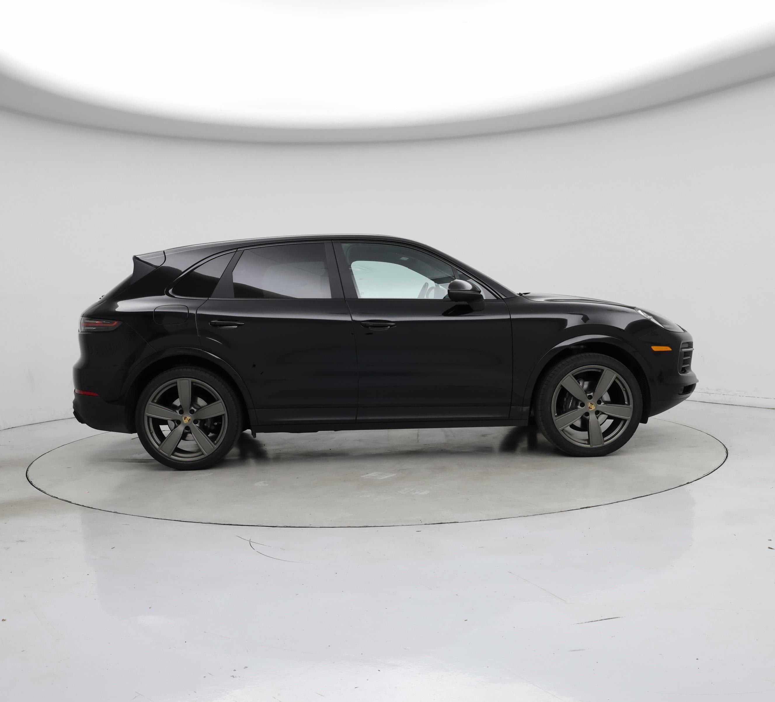 Thumbnail: 2020 Porsche Cayenne - 7