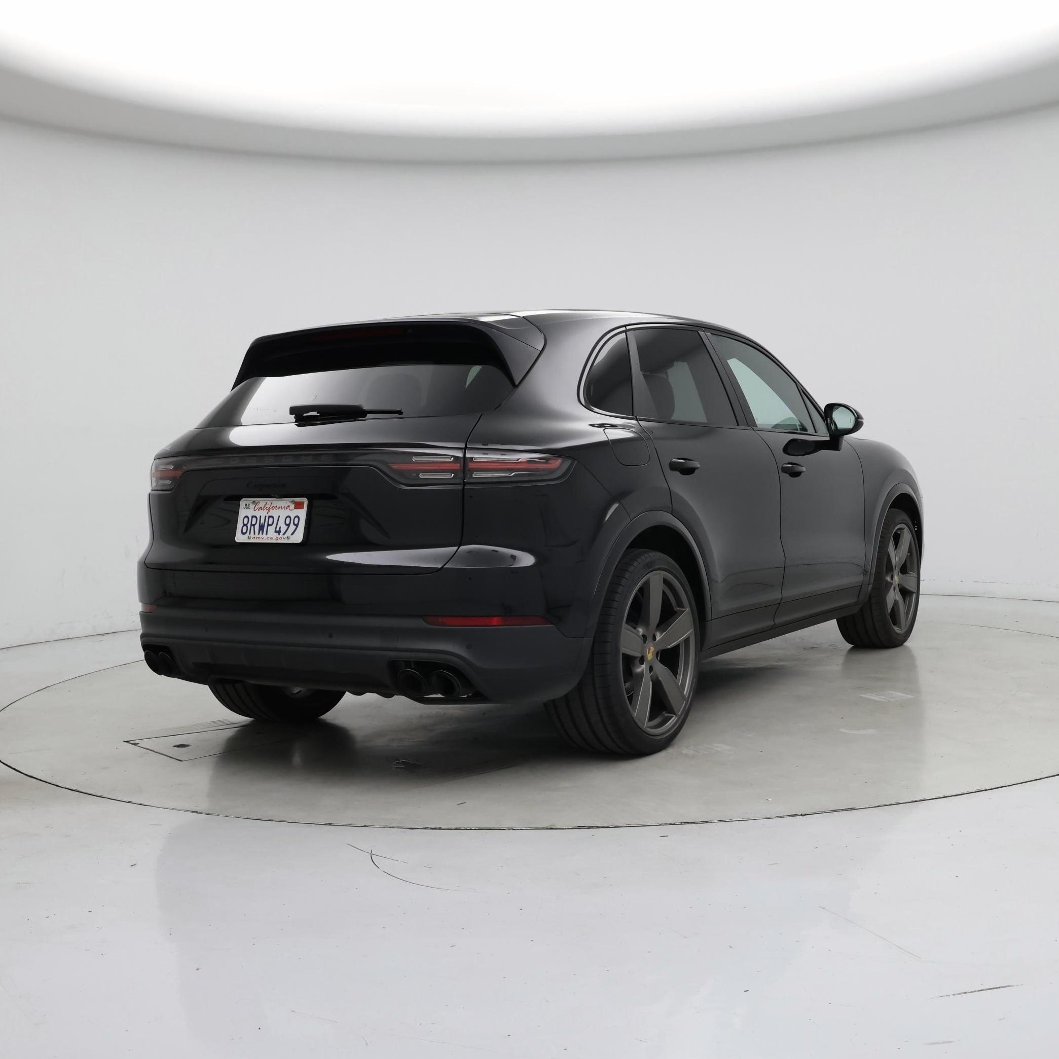 Thumbnail: 2020 Porsche Cayenne - 8
