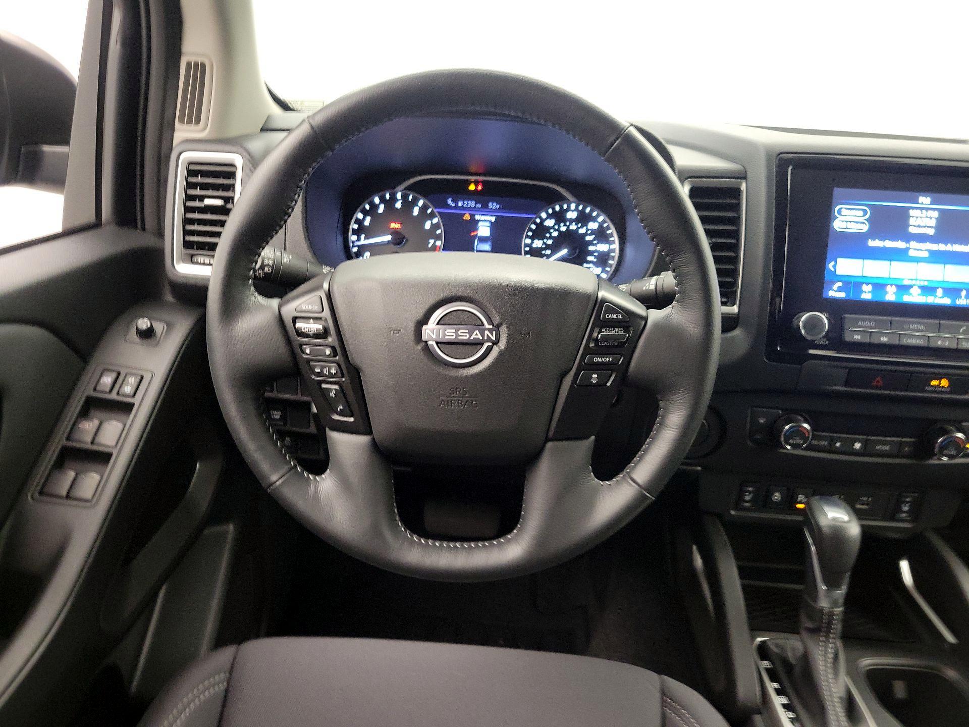 Thumbnail: 2023 Nissan Frontier - 10