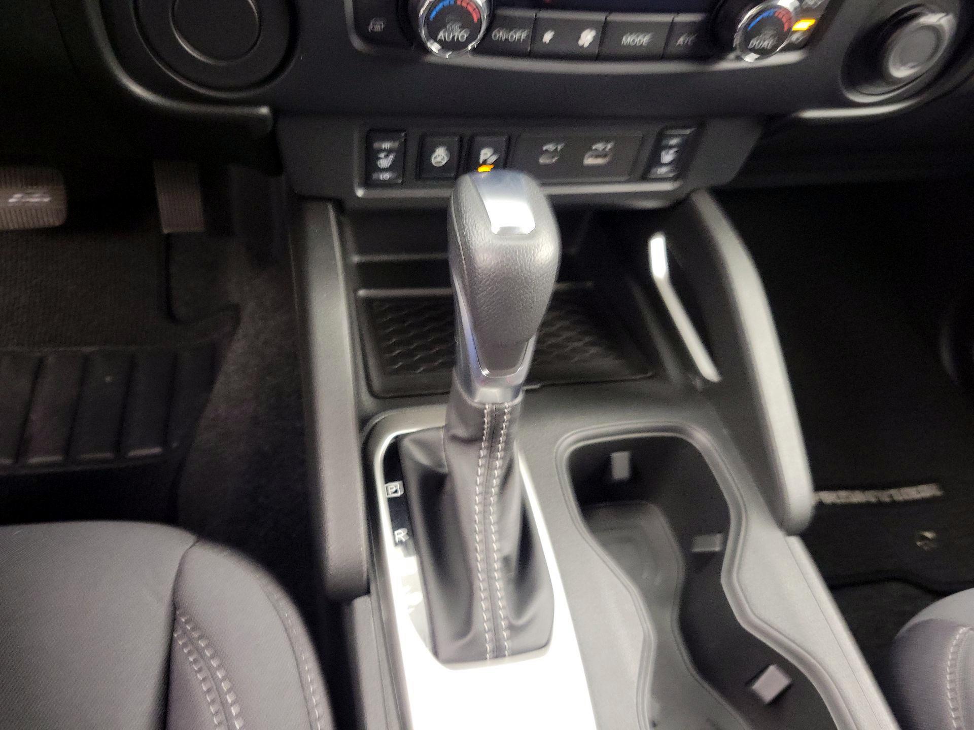 Thumbnail: 2023 Nissan Frontier - 17