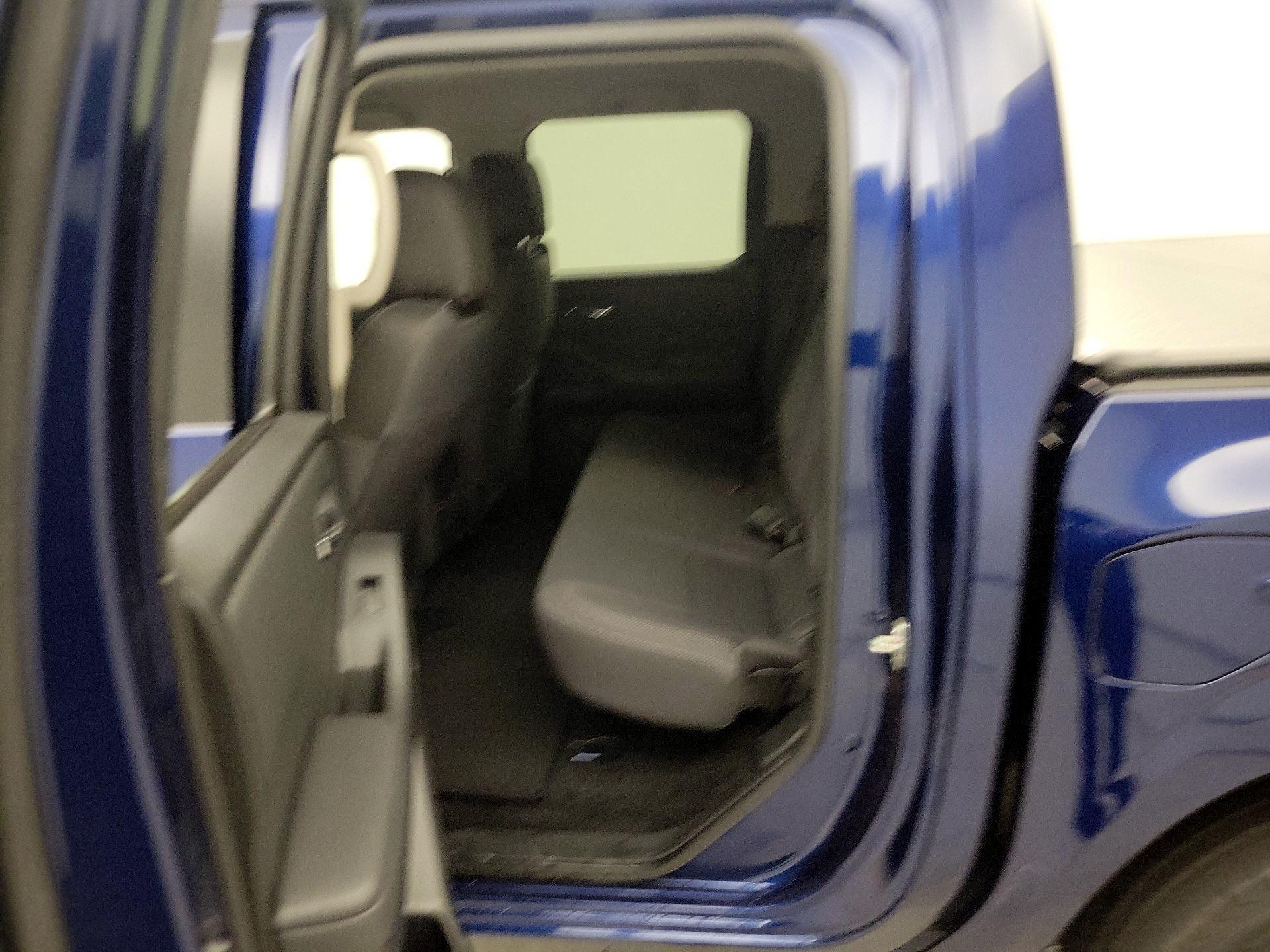 Thumbnail: 2023 Nissan Frontier - 19