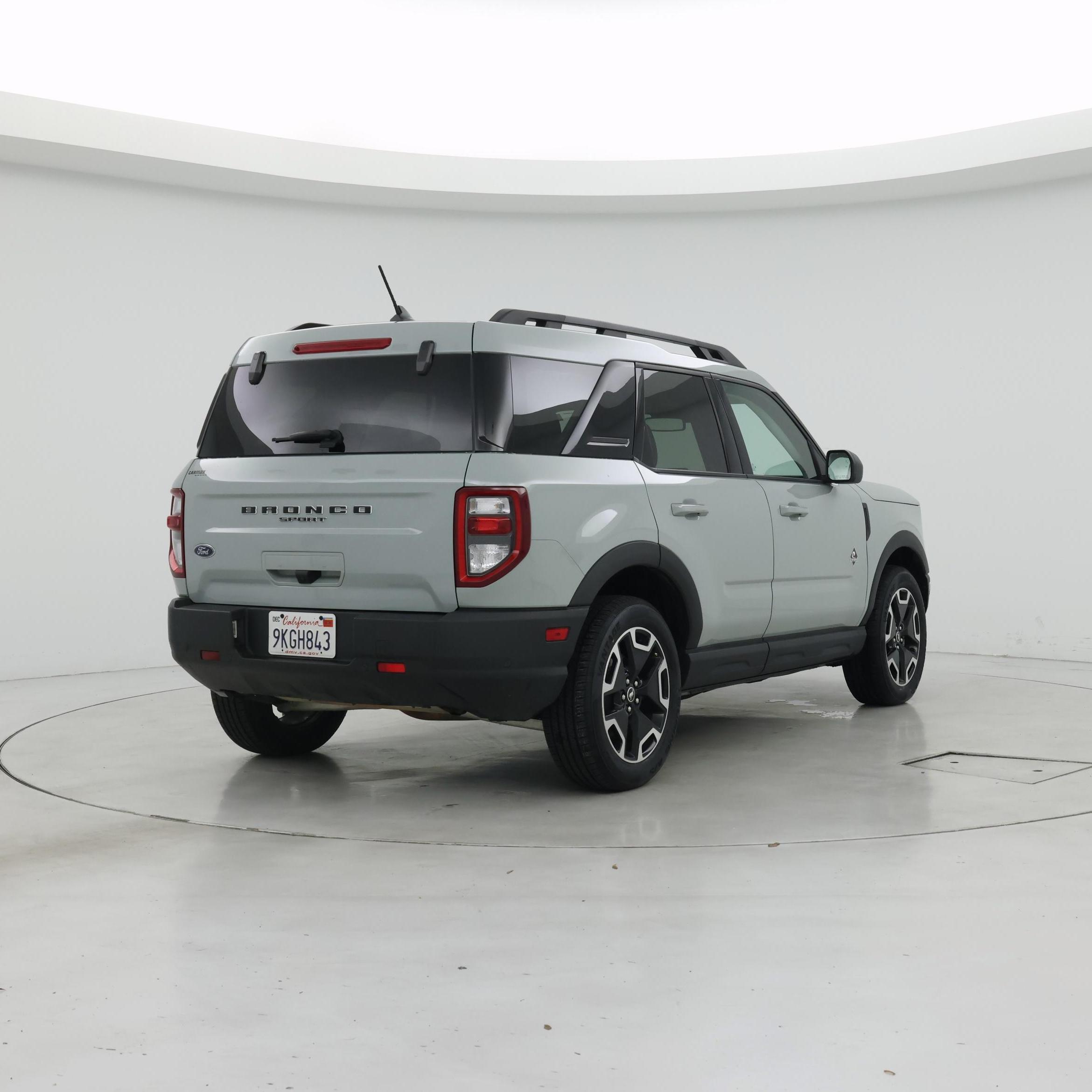 Thumbnail: 2023 Ford Bronco Sport - 8