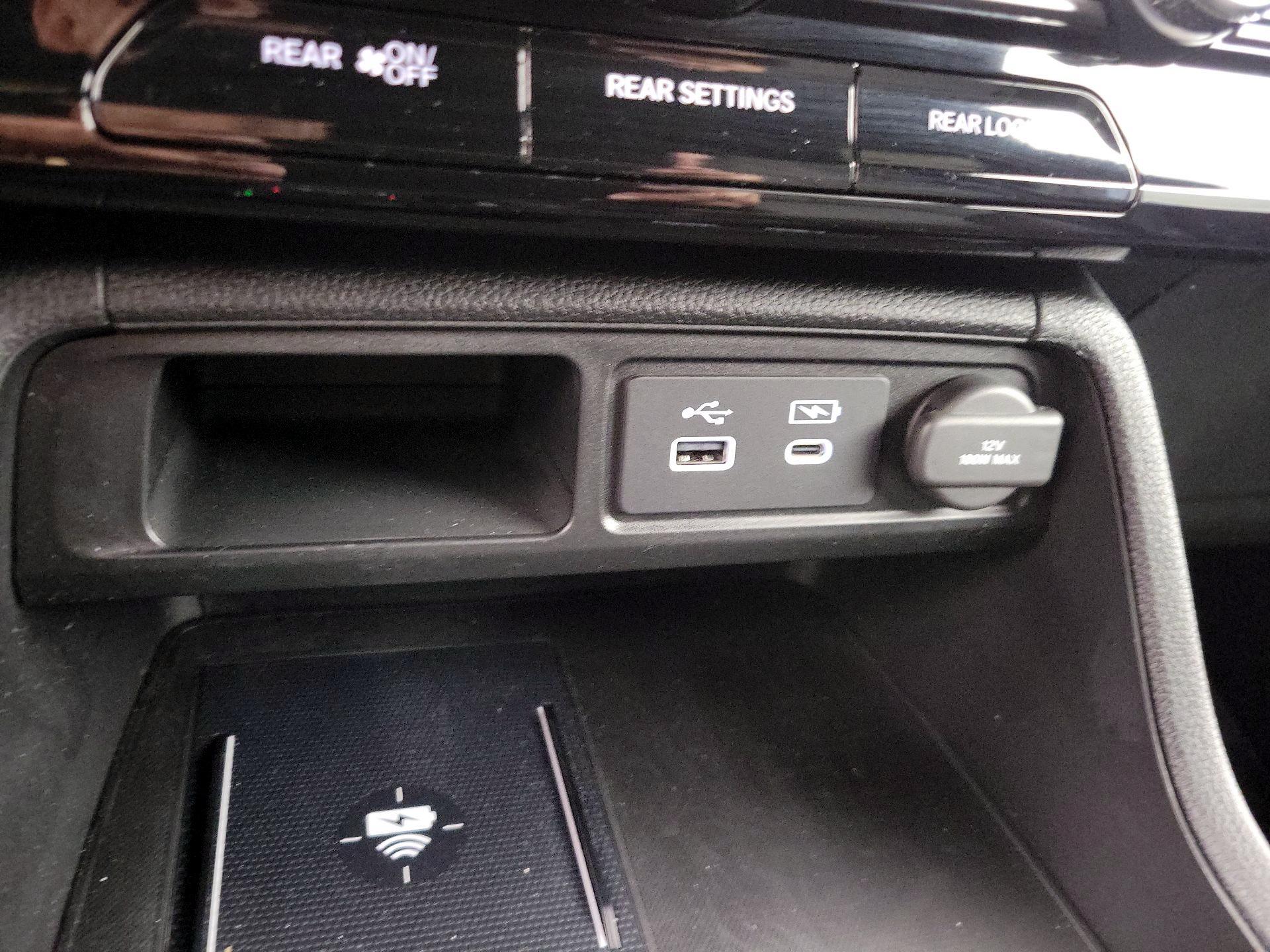 Thumbnail: 2023 Honda Pilot - 18