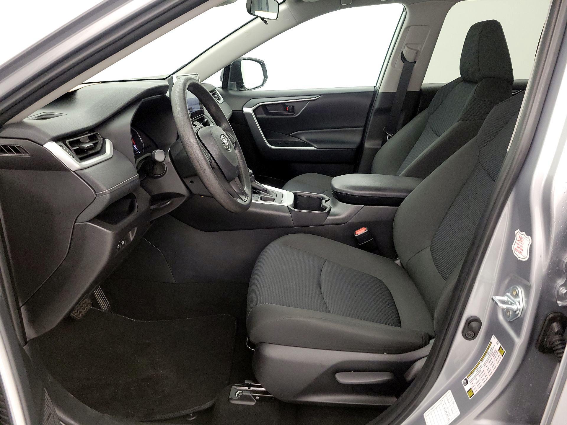 Thumbnail: 2025 Toyota RAV4 - 11