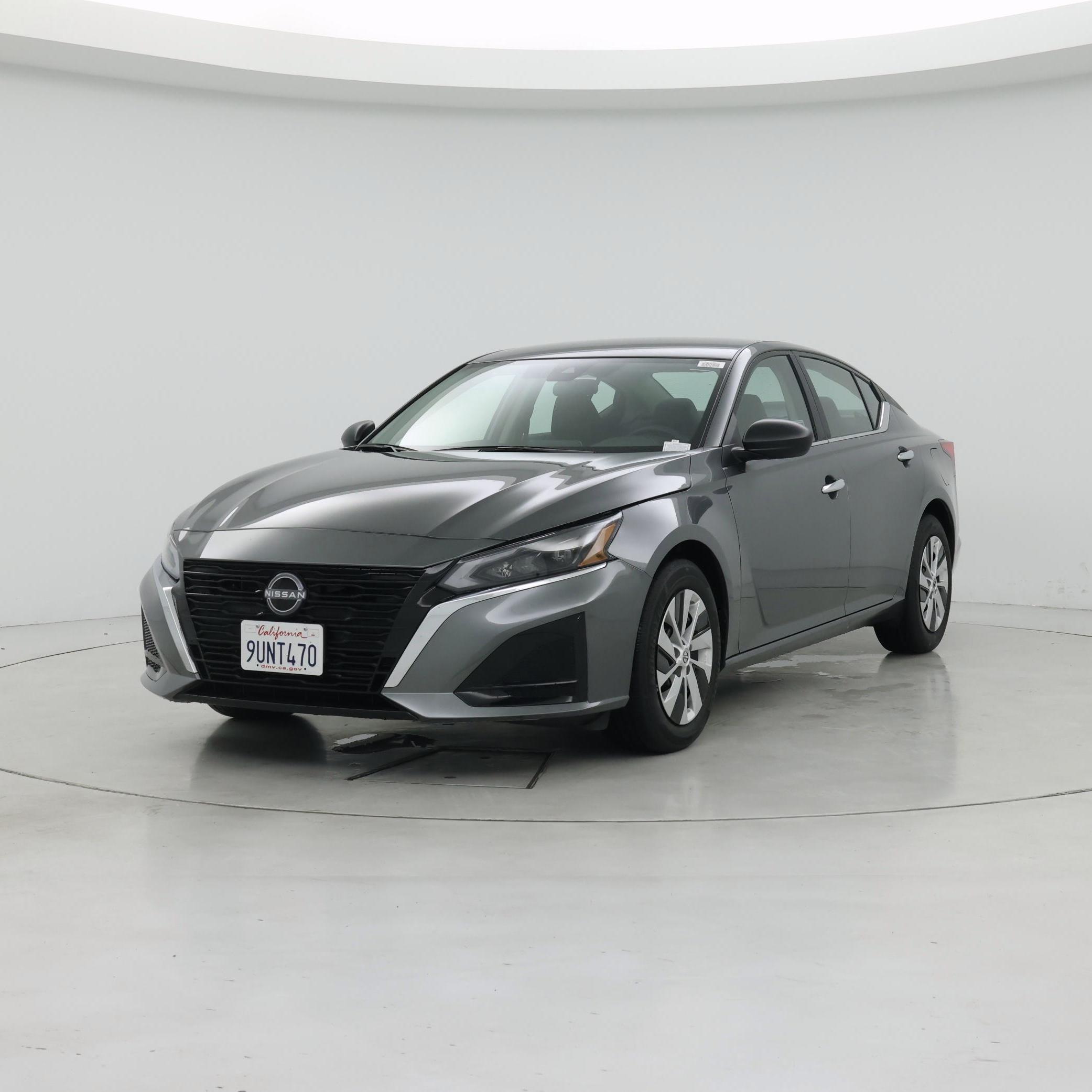 Thumbnail: 2025 Nissan Altima - 4
