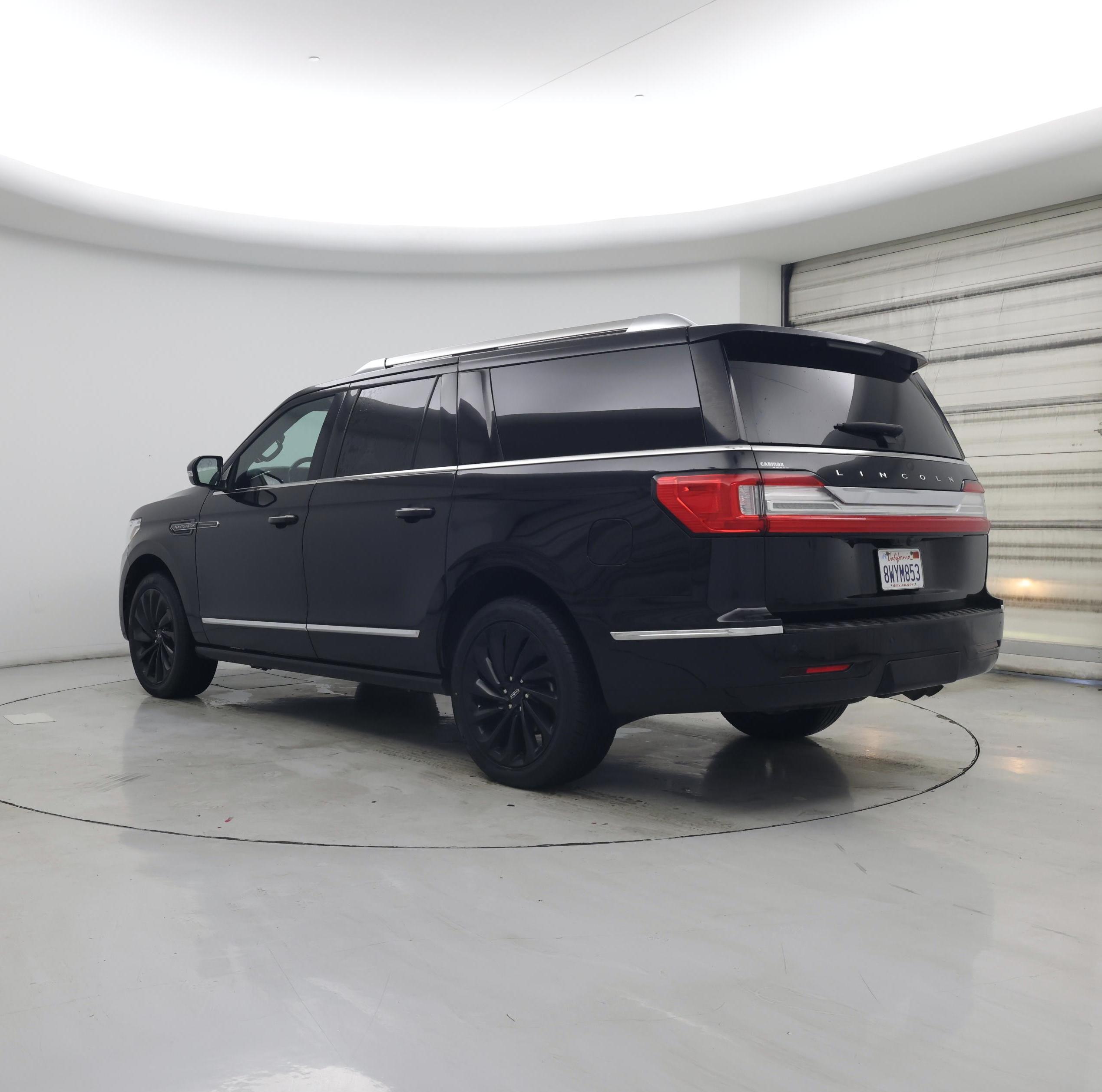 Thumbnail: 2020 Lincoln Navigator L - 2