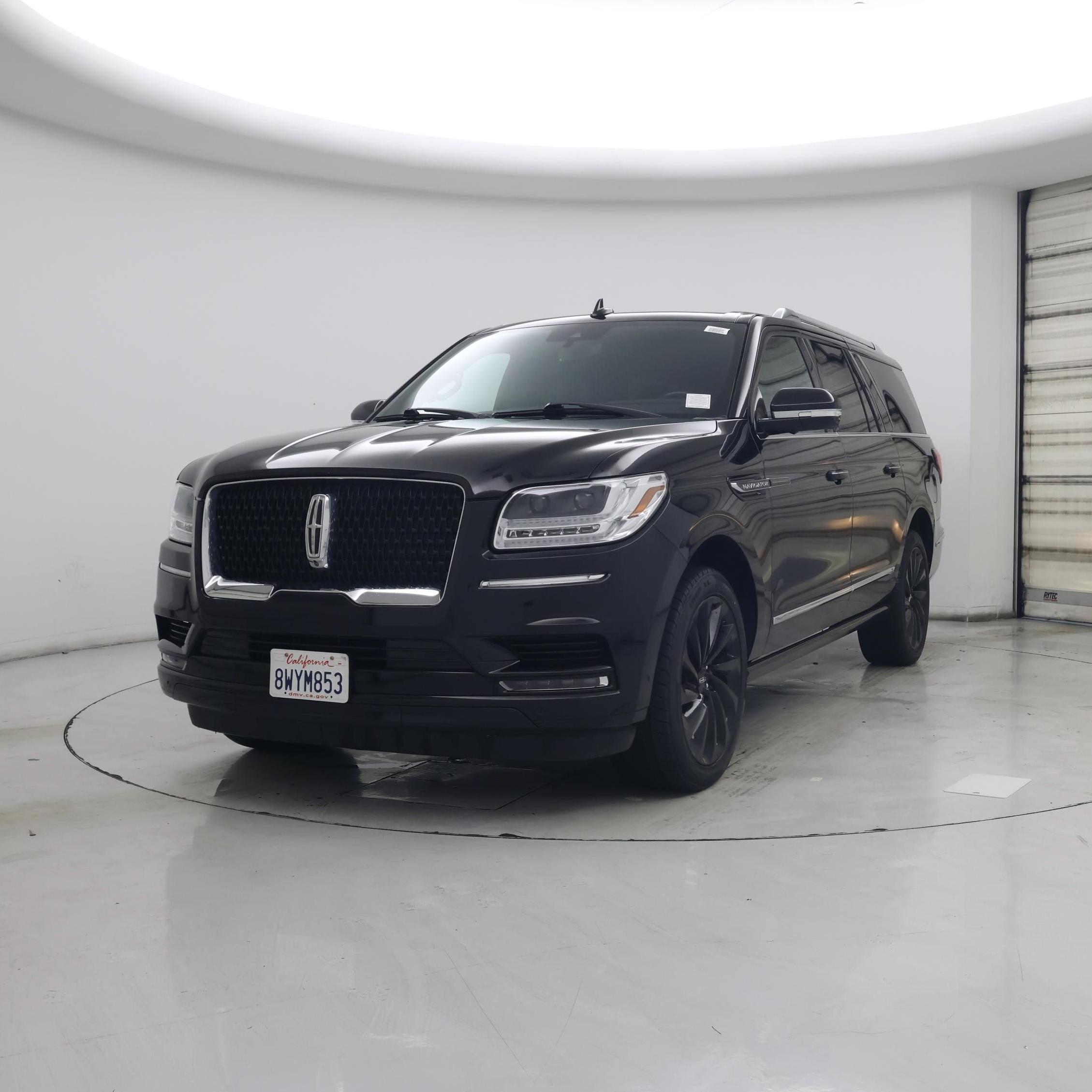 Thumbnail: 2020 Lincoln Navigator L - 4