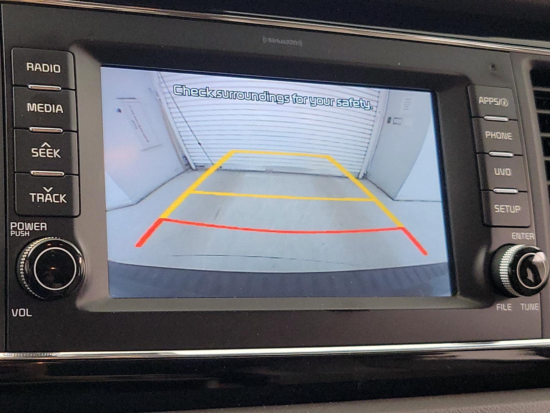 Thumbnail: 2017 Kia Sedona - 14