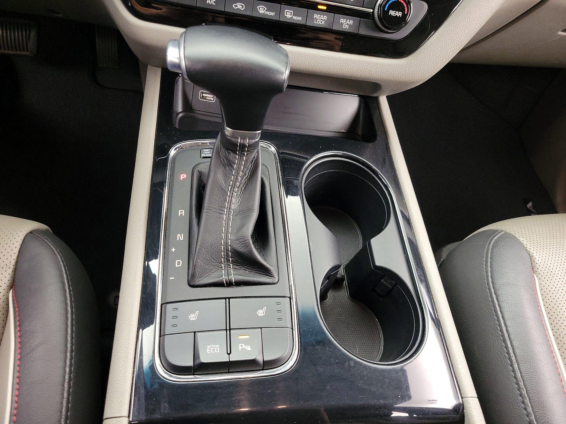 Thumbnail: 2017 Kia Sedona - 17