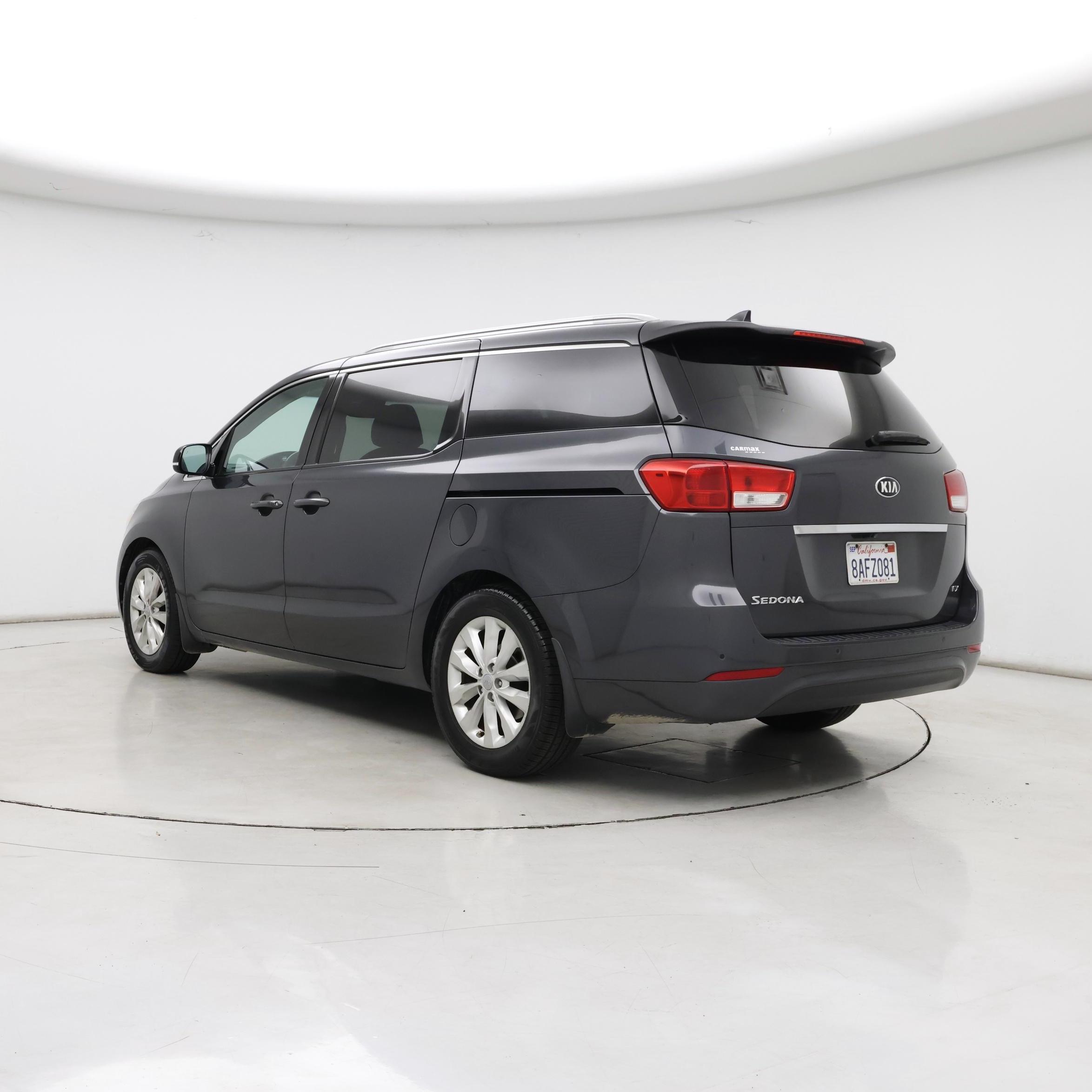 Thumbnail: 2017 Kia Sedona - 2