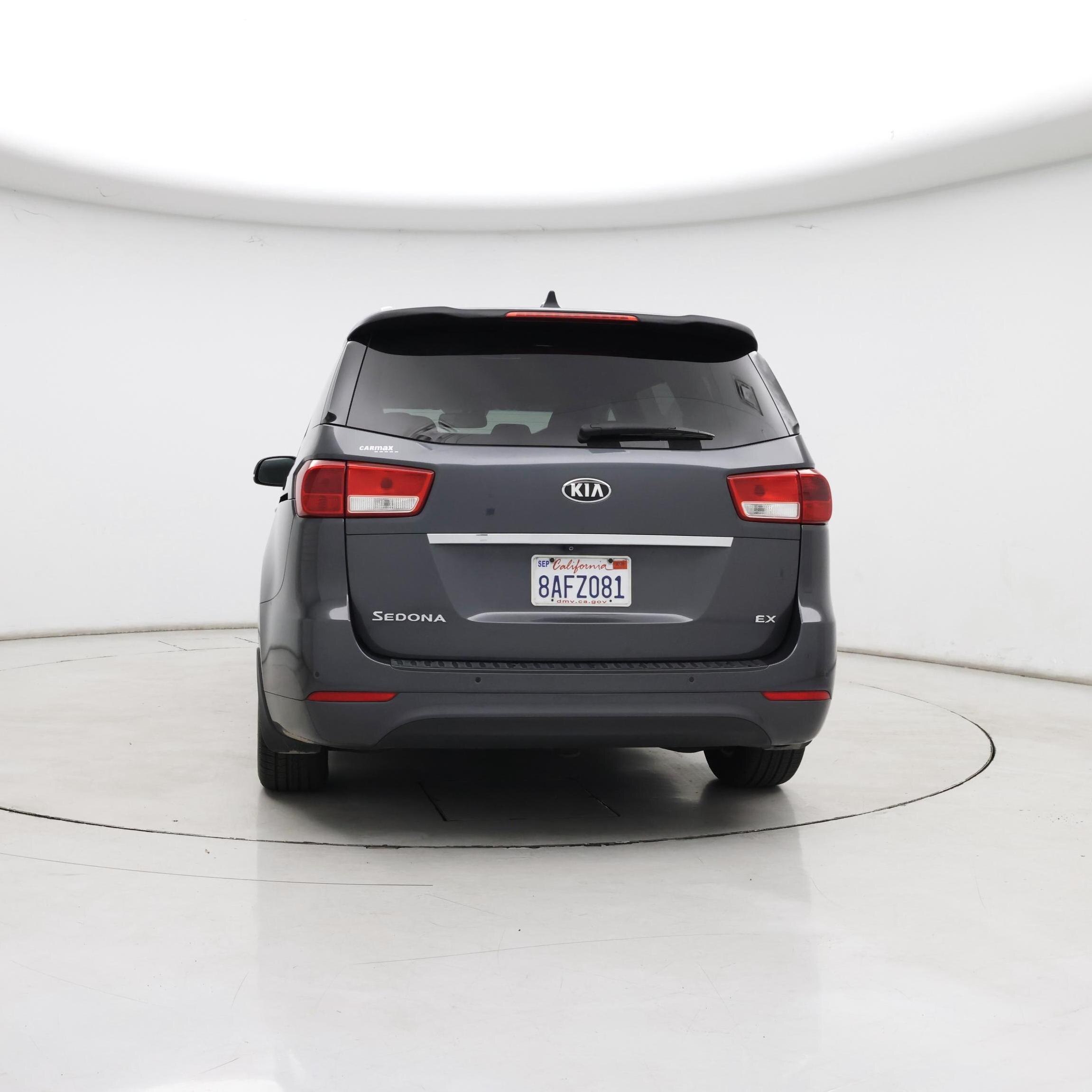 Thumbnail: 2017 Kia Sedona - 6