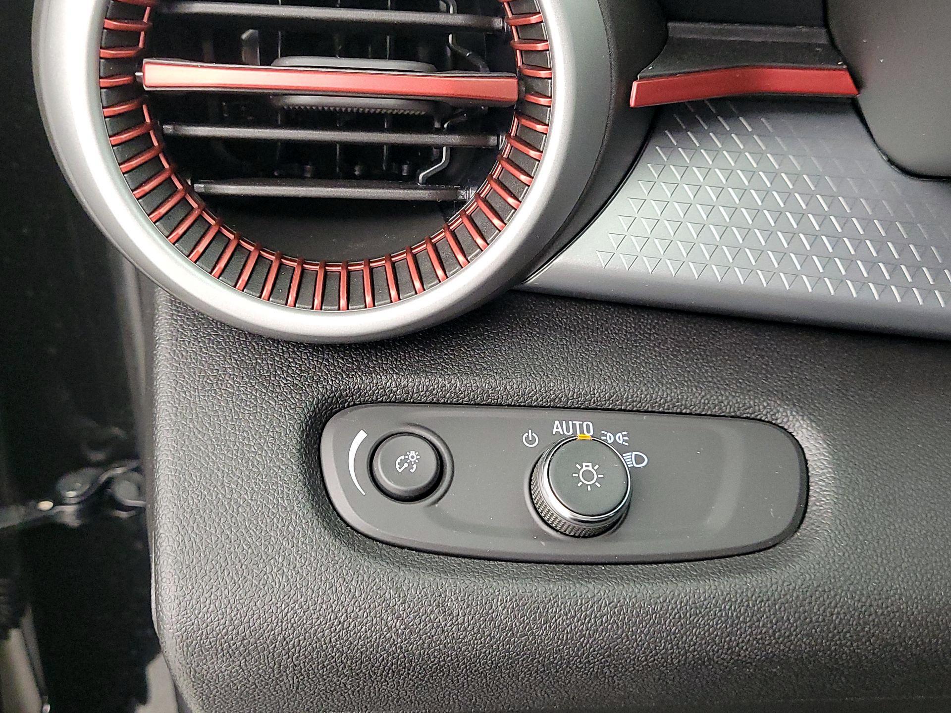 Thumbnail: 2024 Chevrolet Trax - 13