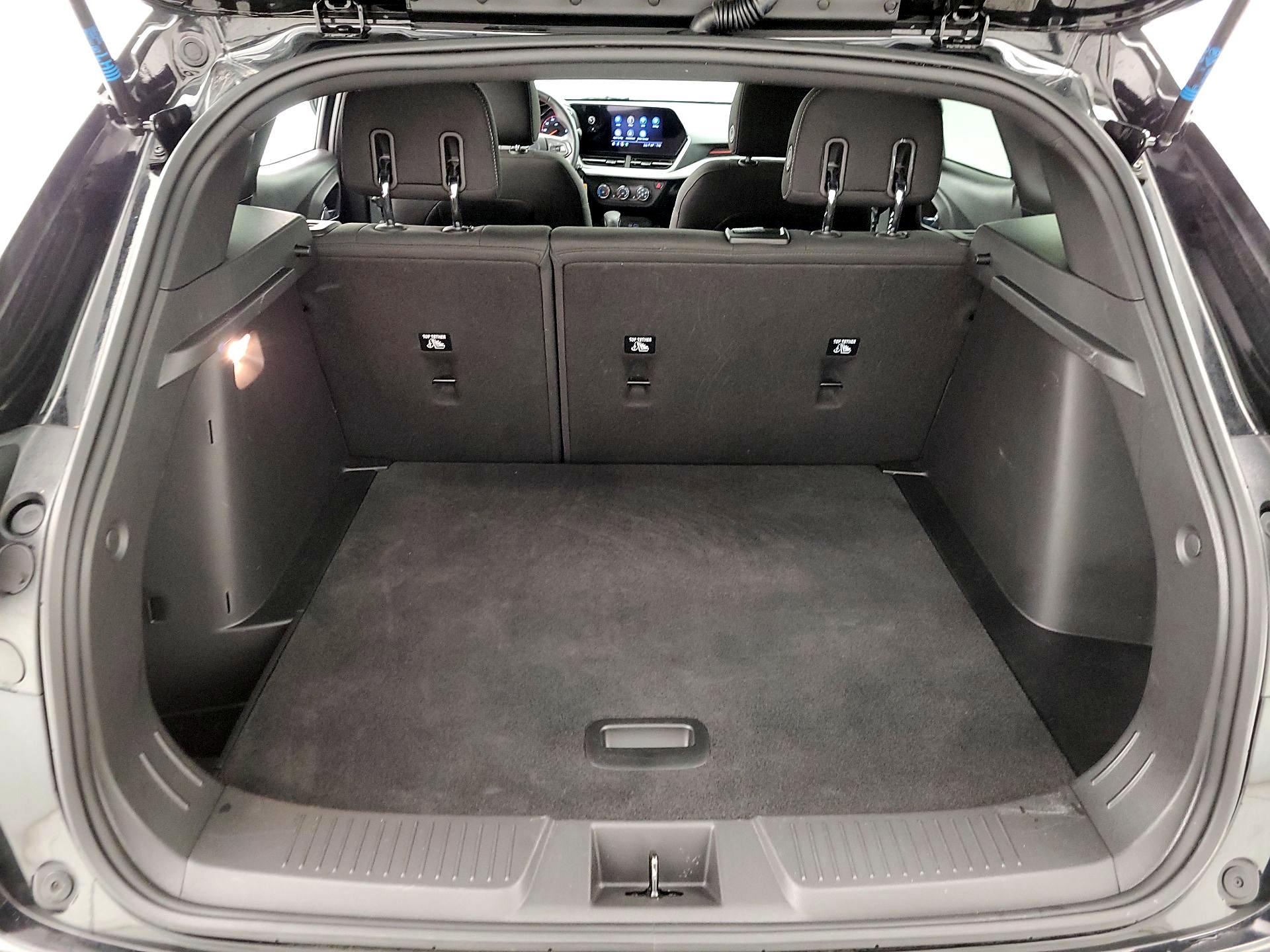 Thumbnail: 2024 Chevrolet Trax - 20