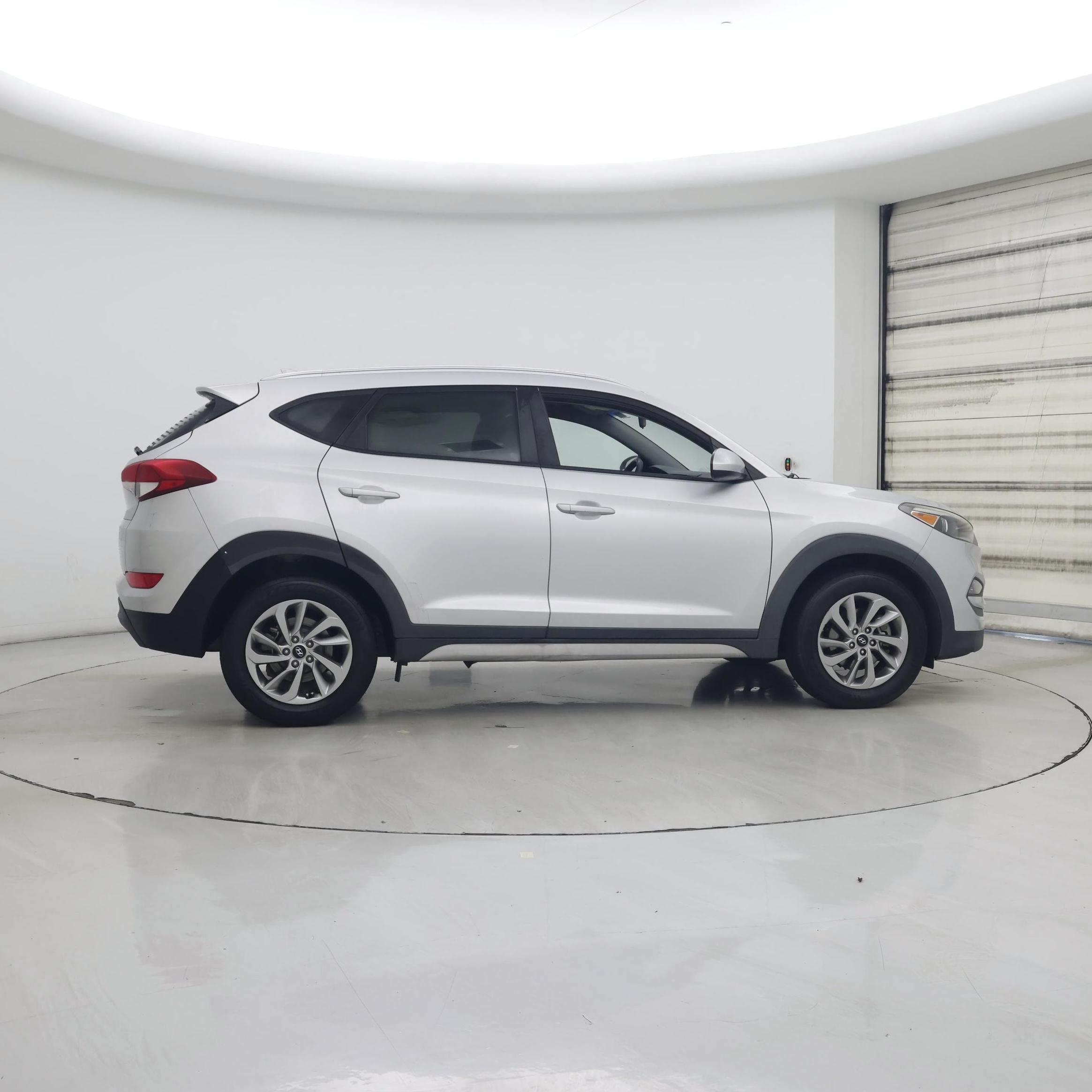 Thumbnail: 2018 Hyundai Tucson - 7