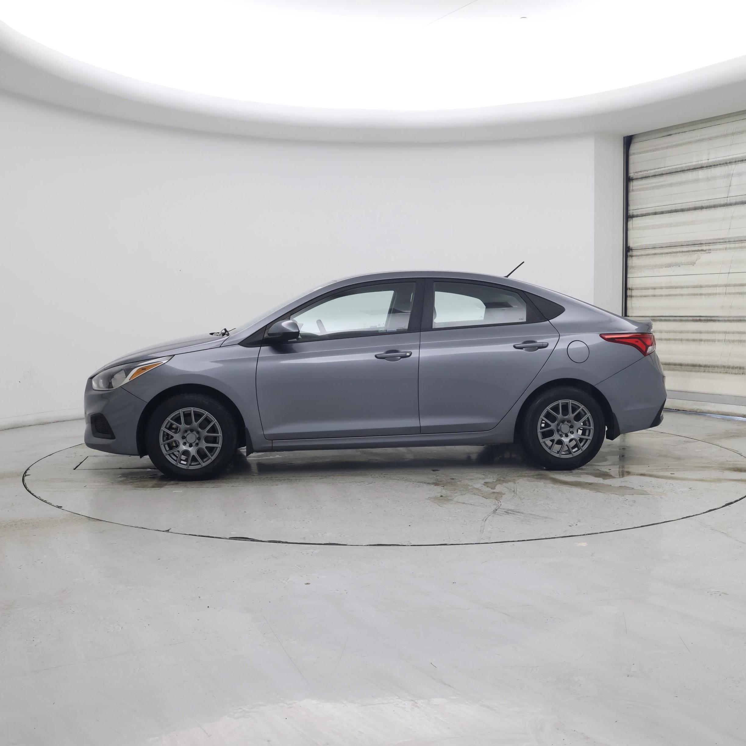 Thumbnail: 2019 Hyundai Accent - 3