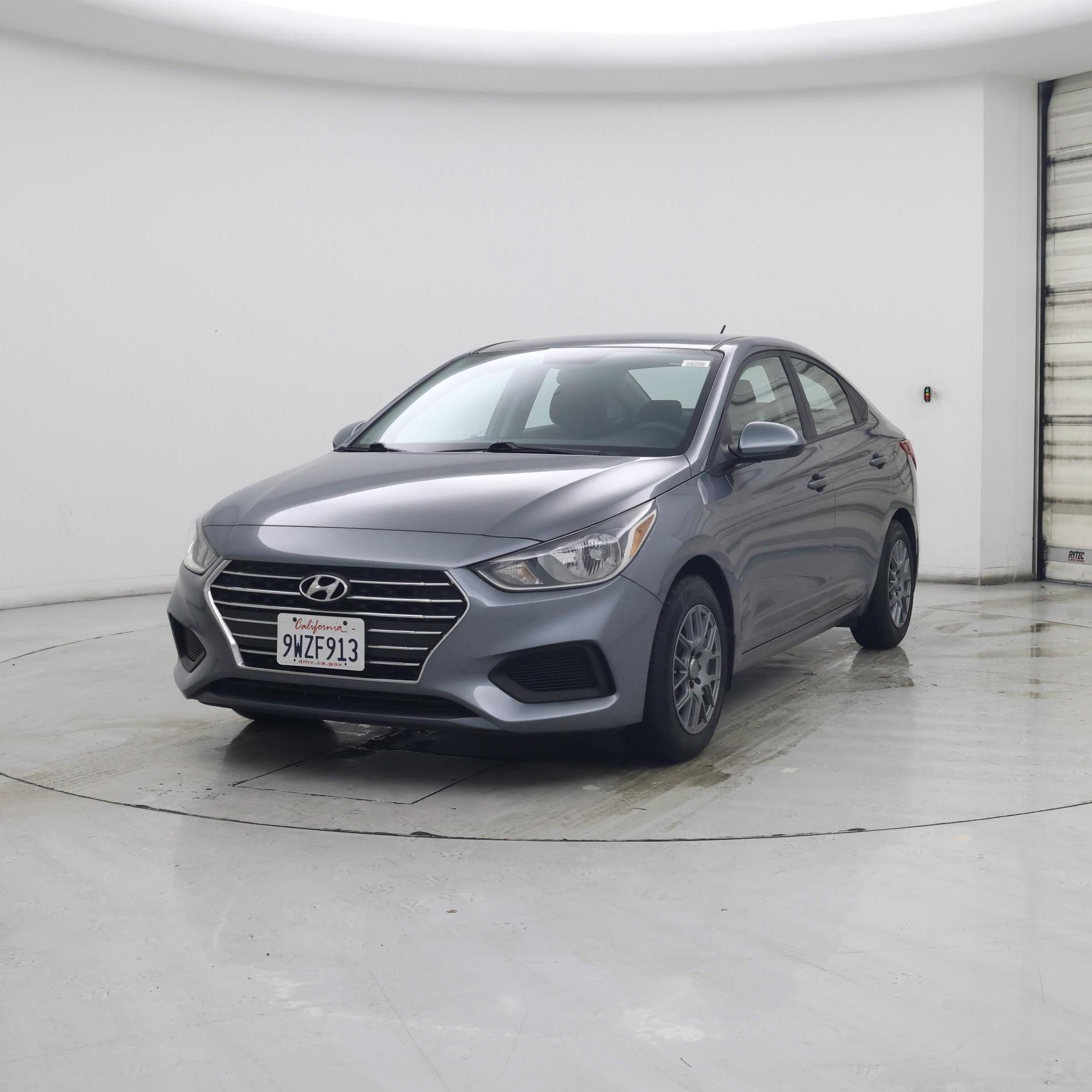 Thumbnail: 2019 Hyundai Accent - 4