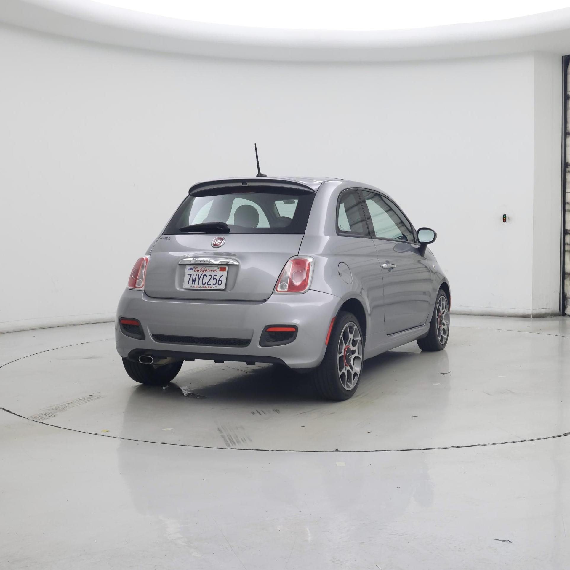 Thumbnail: 2015 Fiat 500 - 8