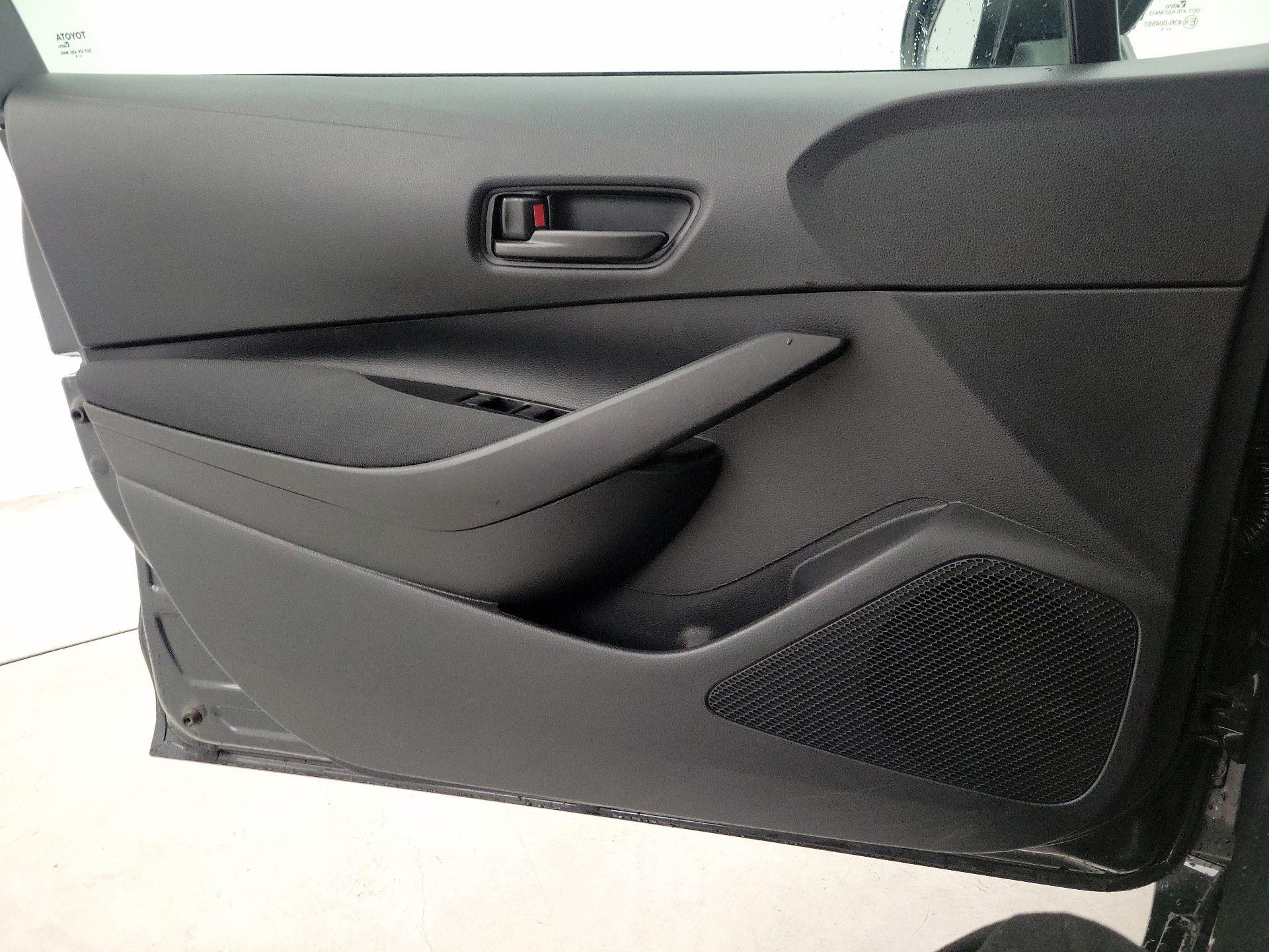 Thumbnail: 2025 Toyota Corolla - 12