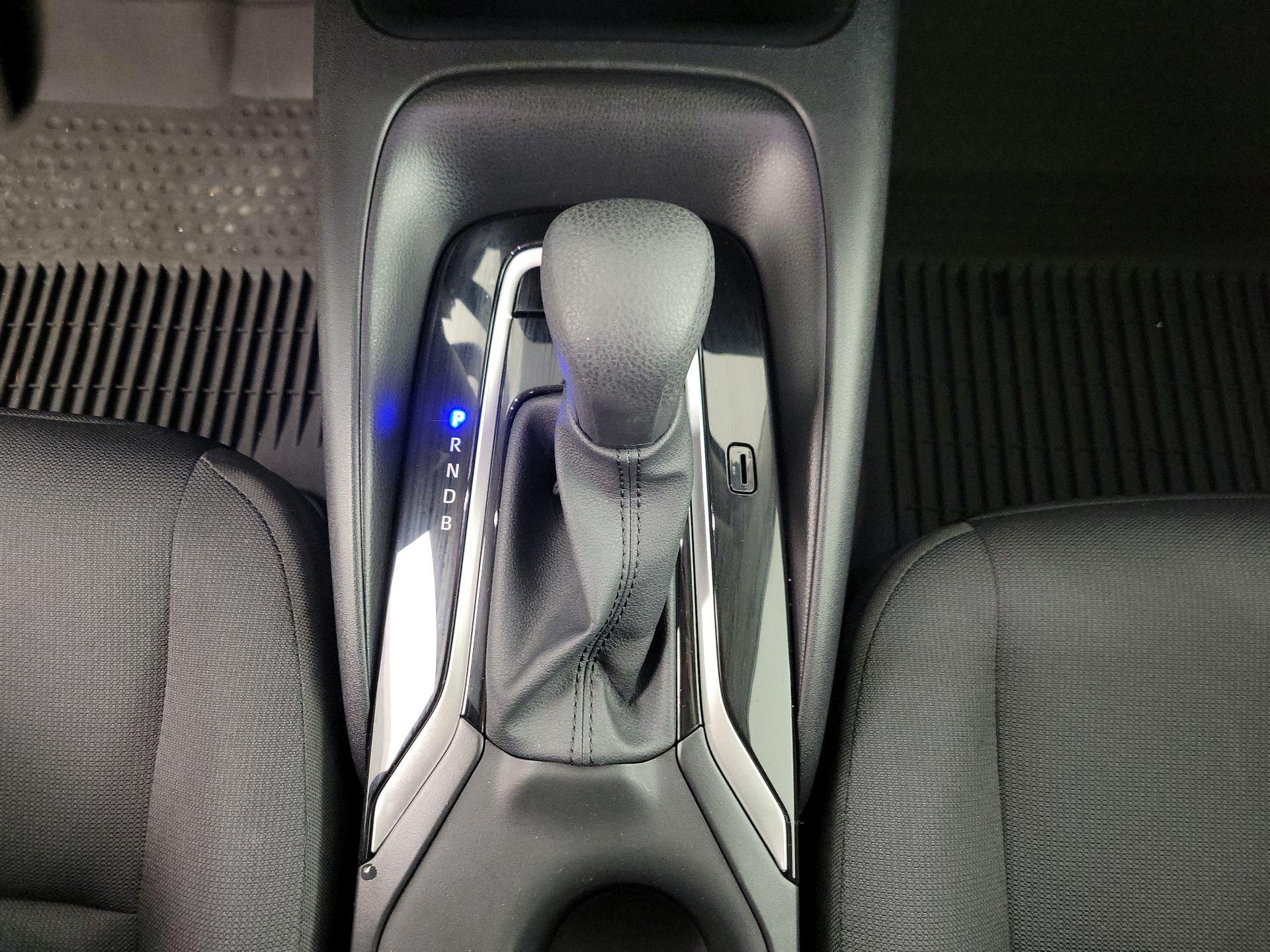 Thumbnail: 2025 Toyota Corolla - 17