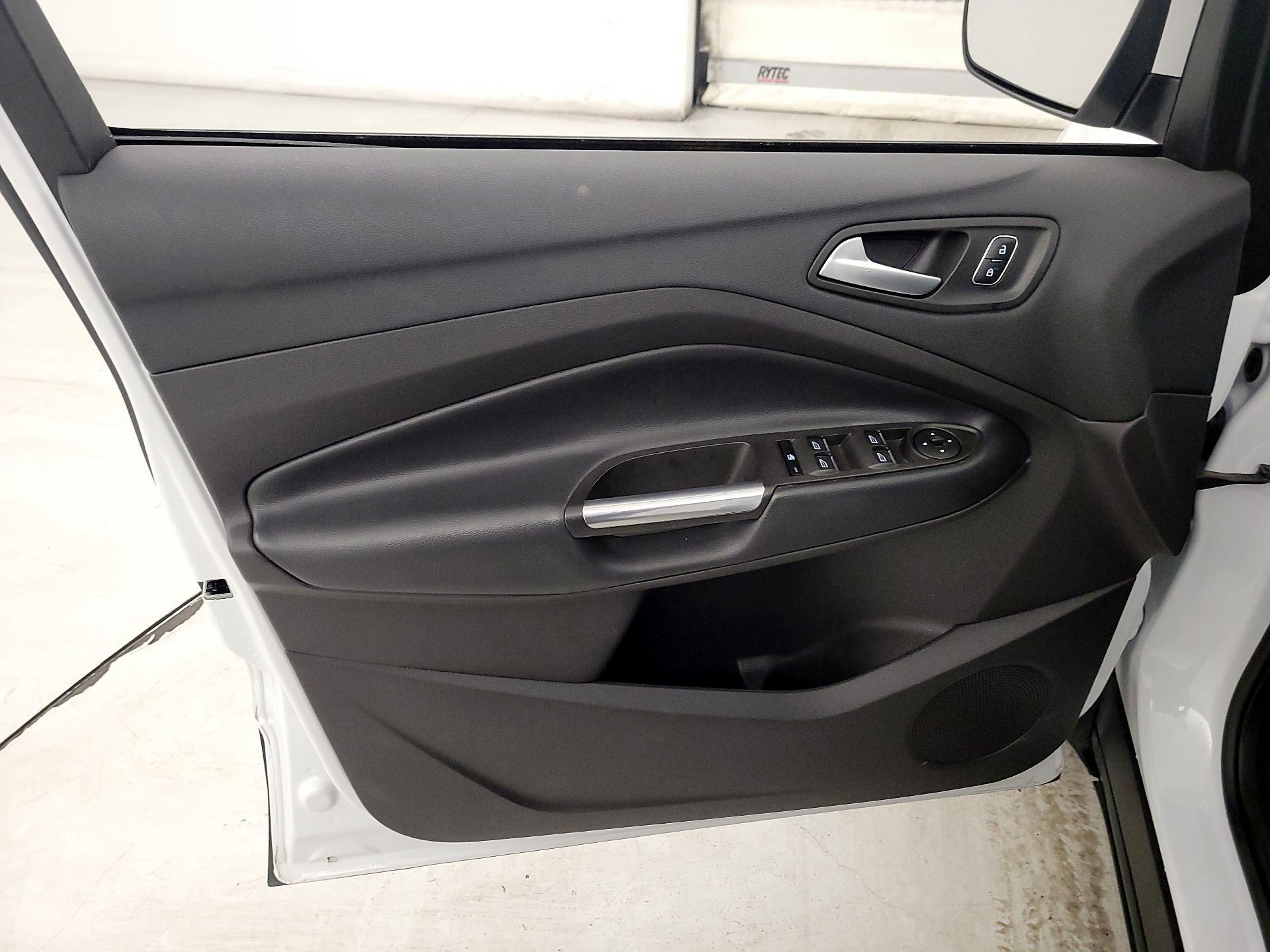 Thumbnail: 2019 Ford Escape - 12