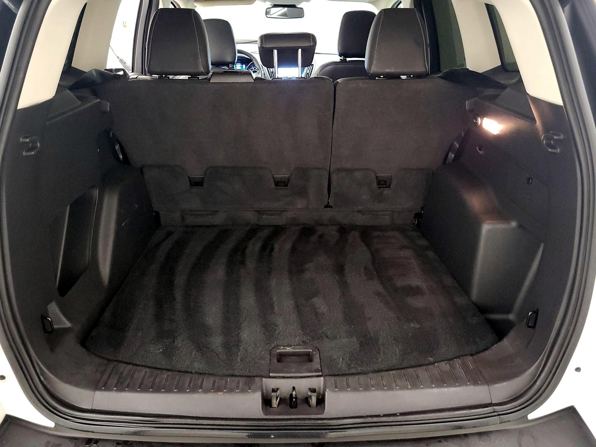 Thumbnail: 2019 Ford Escape - 20