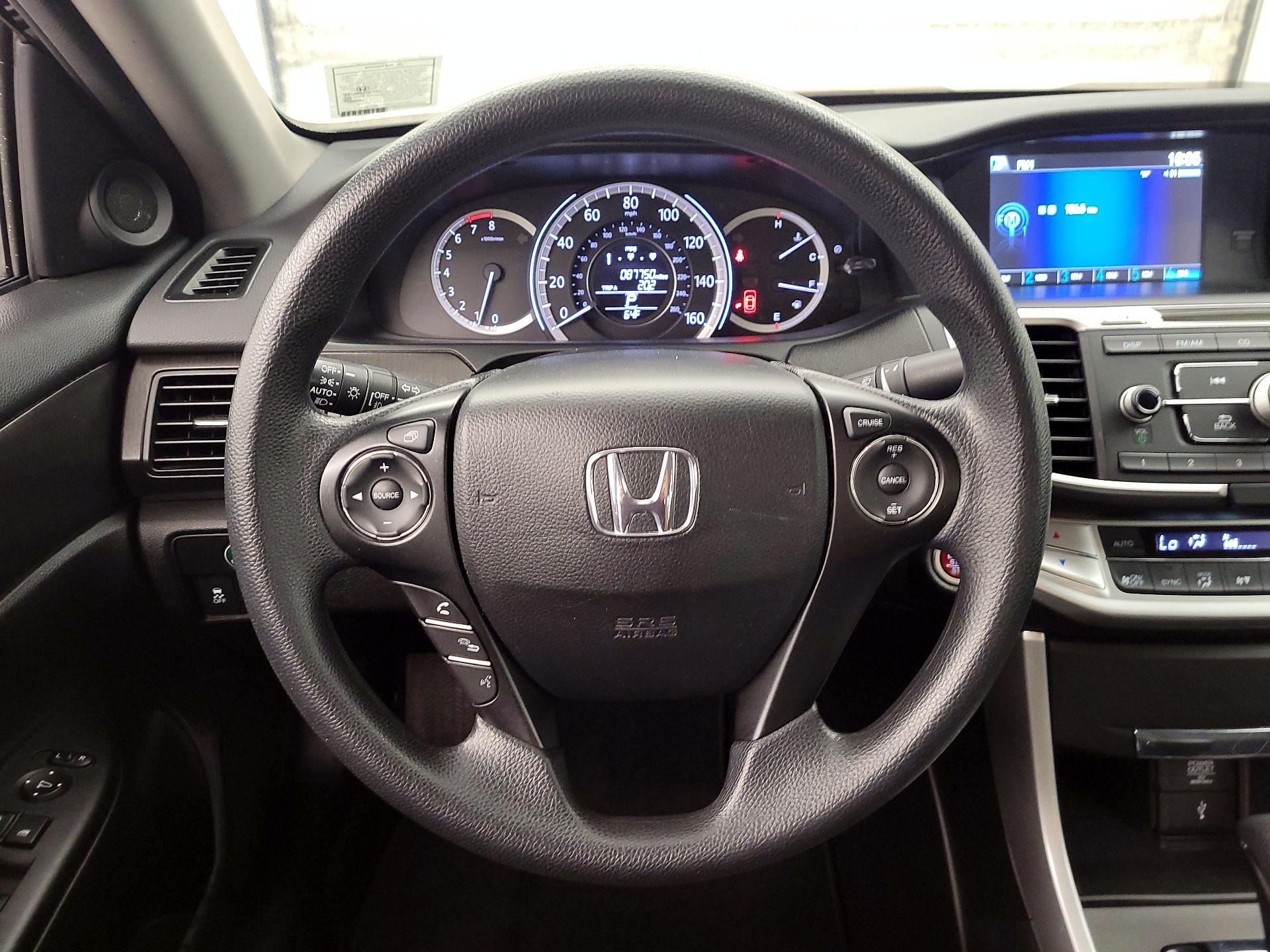 Thumbnail: 2015 Honda Accord - 10