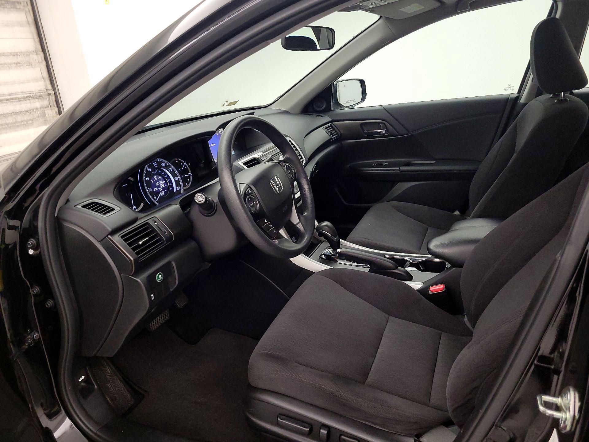 Thumbnail: 2015 Honda Accord - 11