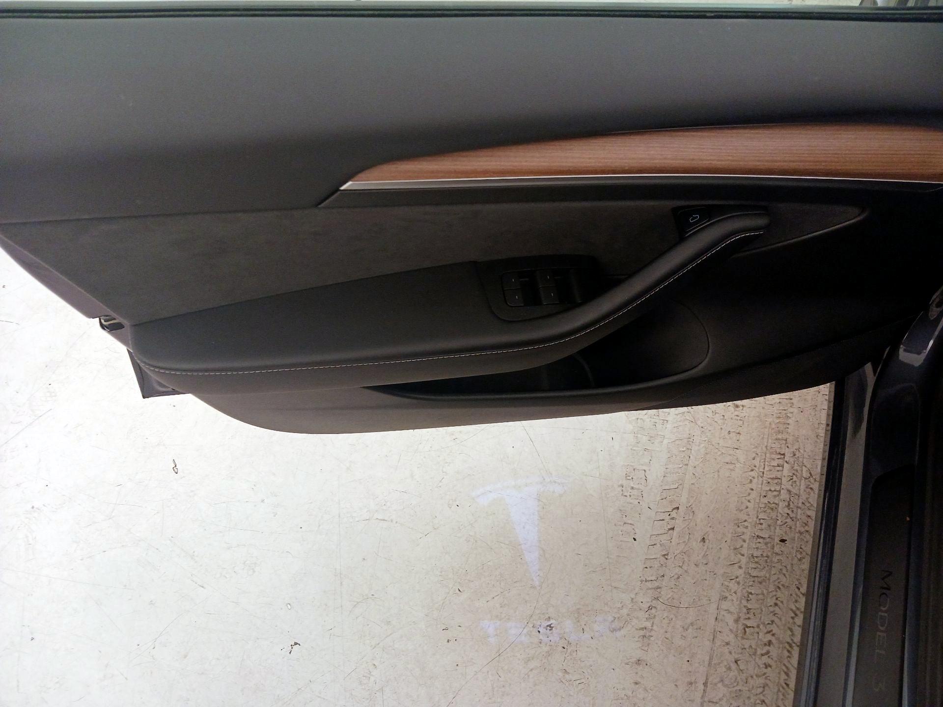 Thumbnail: 2023 Tesla Model 3 - 12