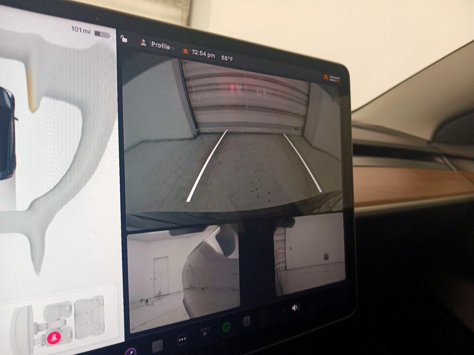 Thumbnail: 2023 Tesla Model 3 - 14