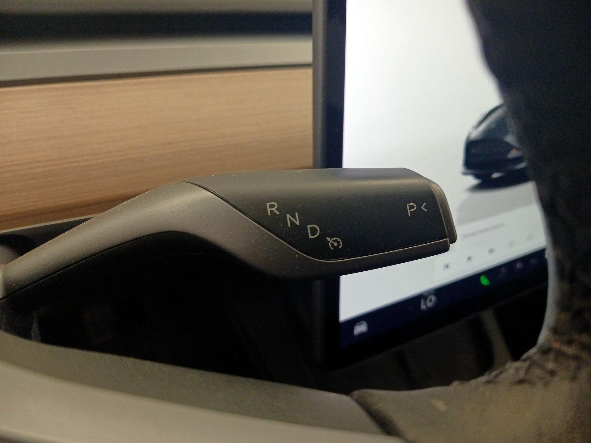 Thumbnail: 2023 Tesla Model 3 - 17