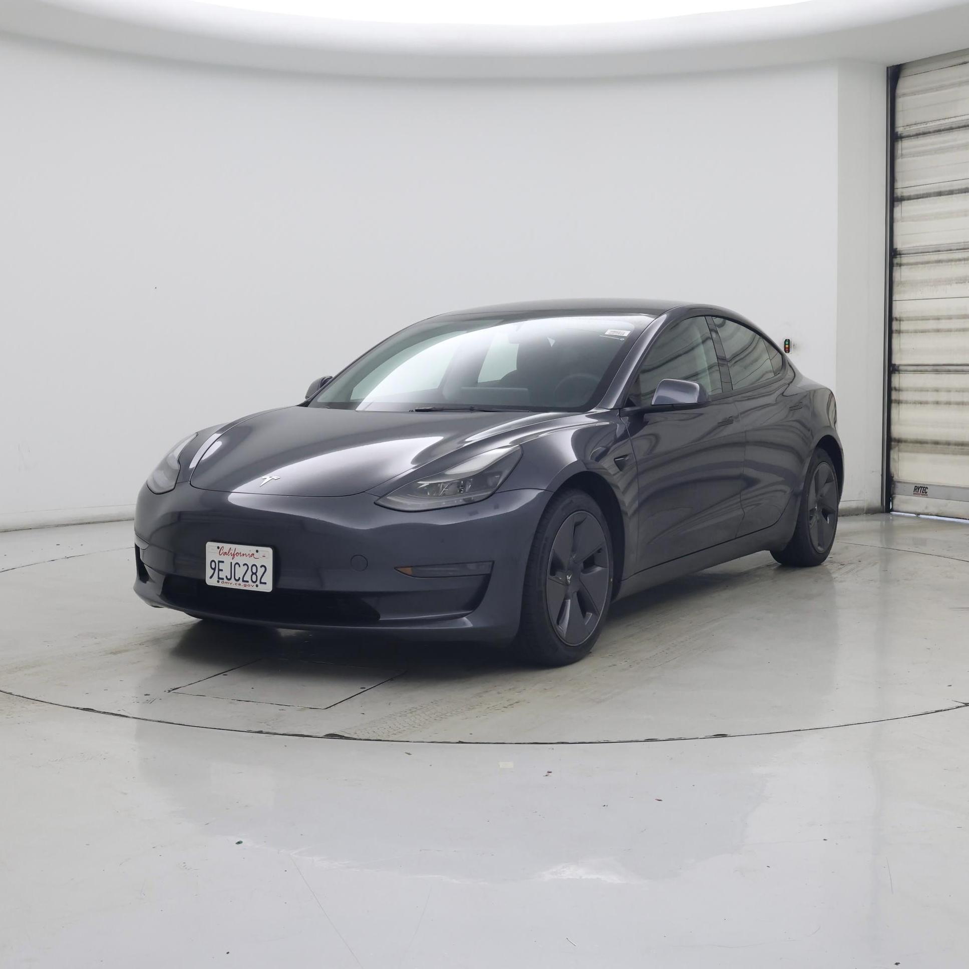 Thumbnail: 2023 Tesla Model 3 - 4