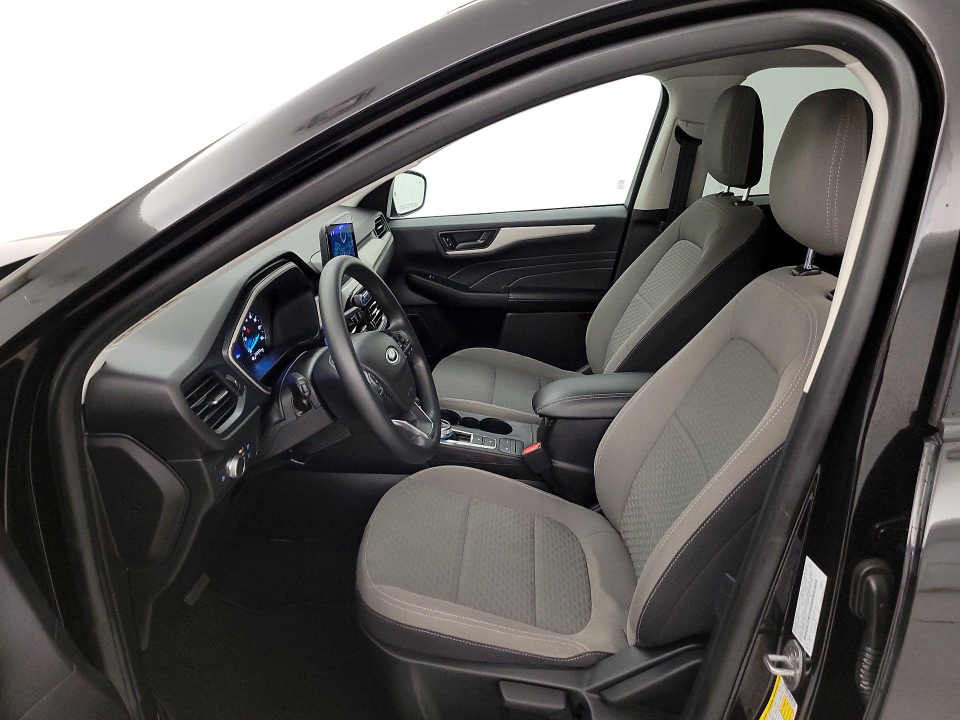 Thumbnail: 2022 Ford Escape - 11