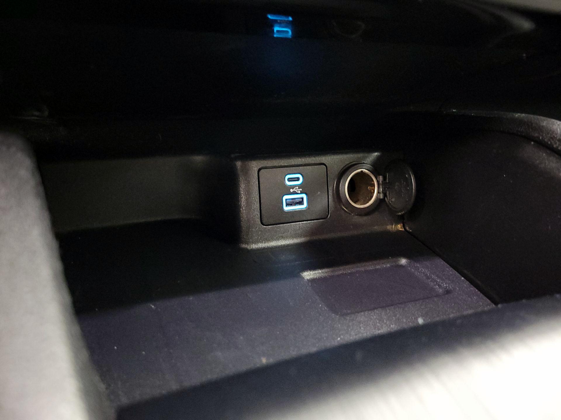 Thumbnail: 2022 Ford Escape - 19