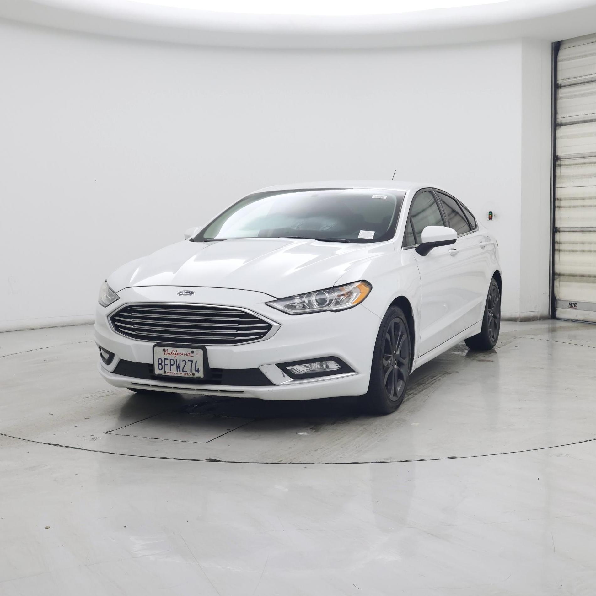 Thumbnail: 2018 Ford Fusion - 4