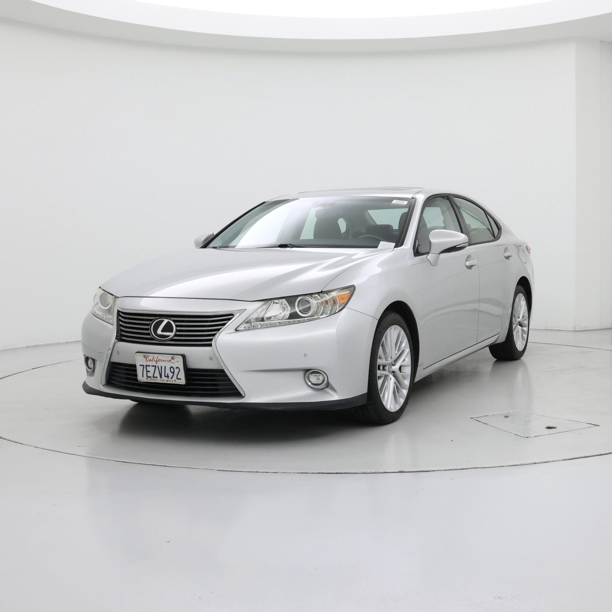 Thumbnail: 2014 Lexus ES - 4