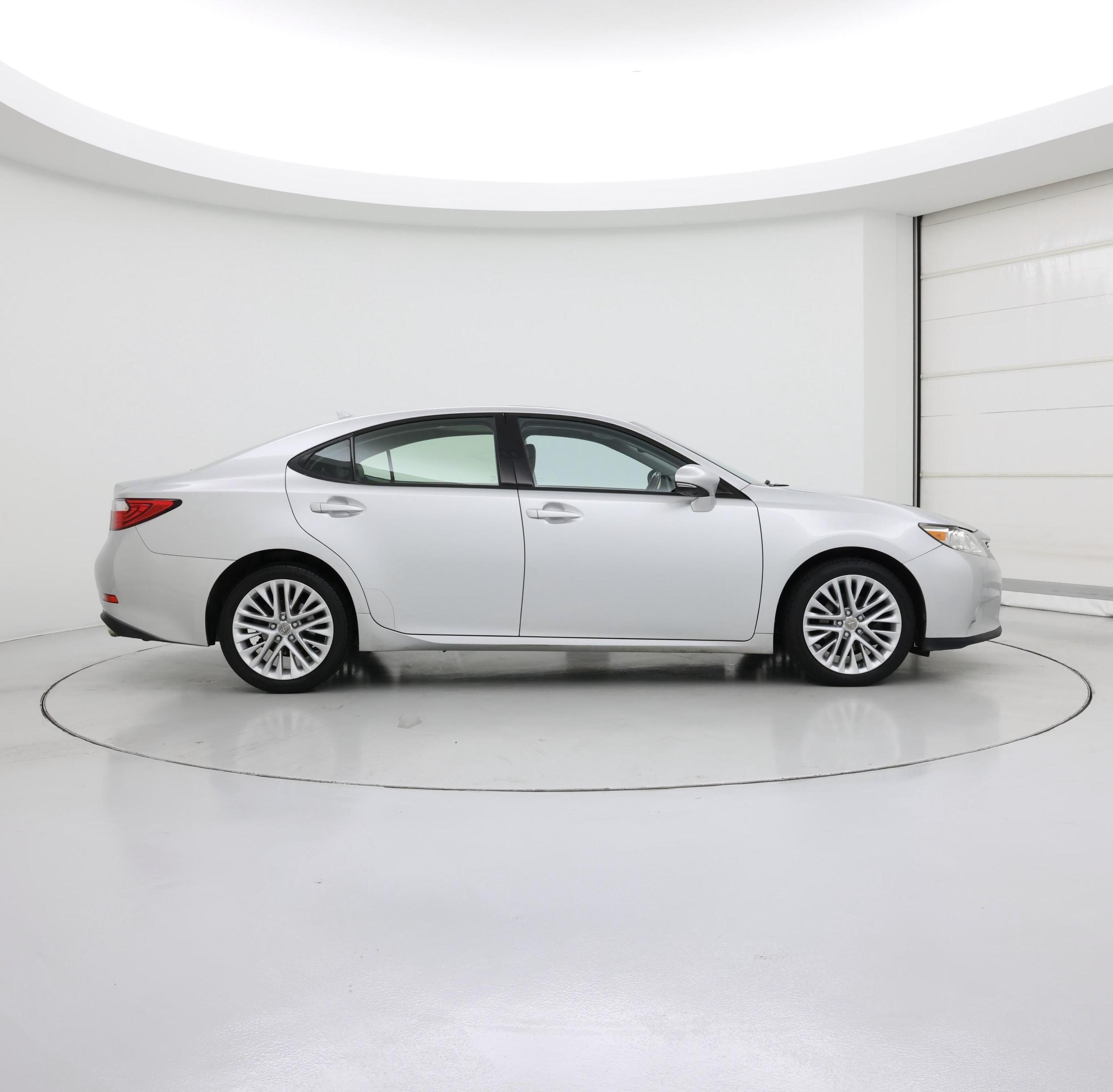 Thumbnail: 2014 Lexus ES - 7
