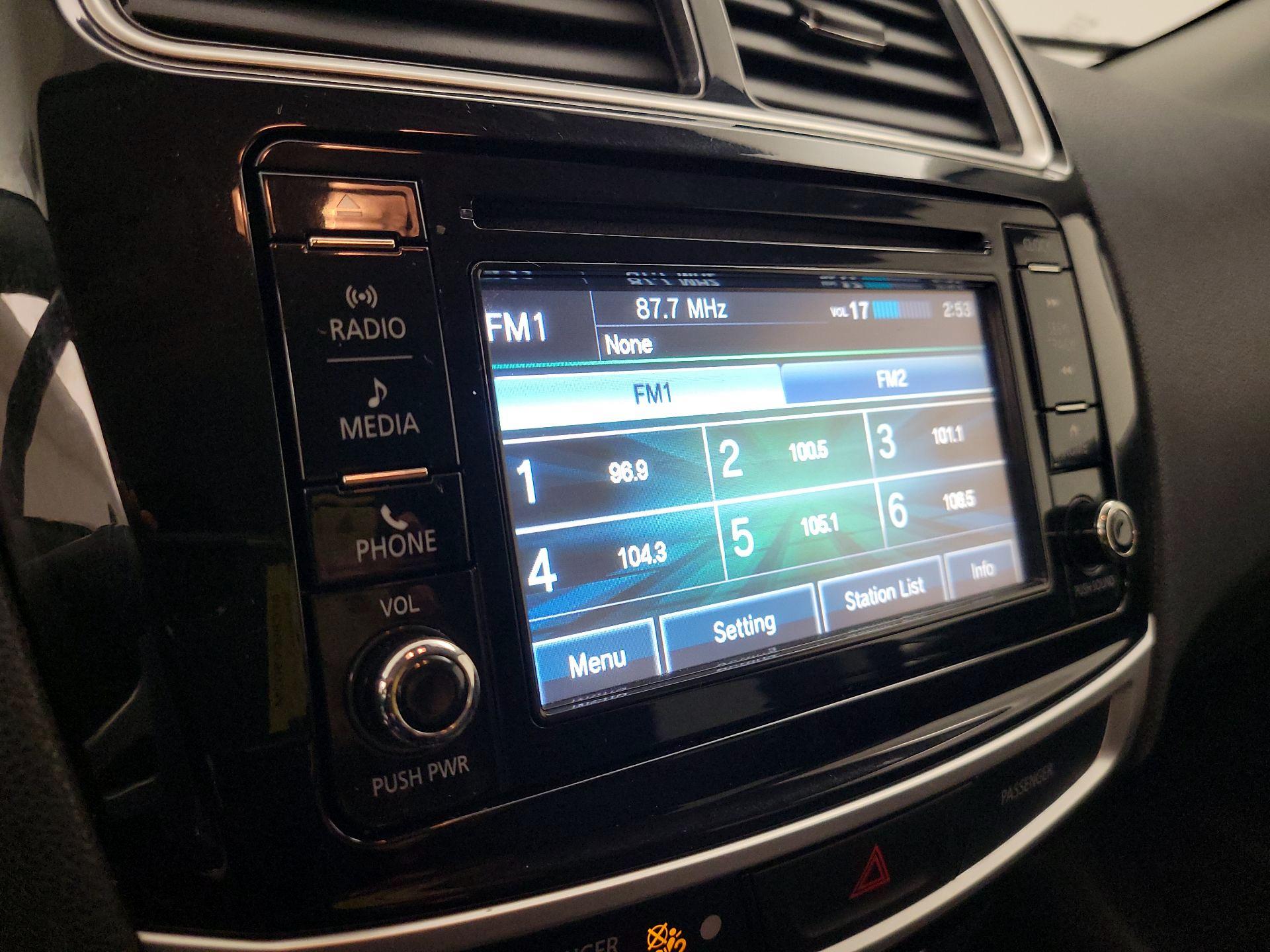 Thumbnail: 2016 Mitsubishi Outlander Sport - 15