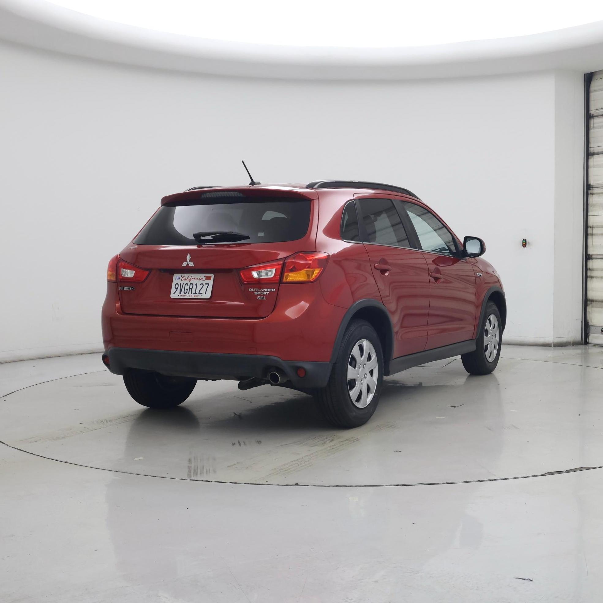 Thumbnail: 2016 Mitsubishi Outlander Sport - 8