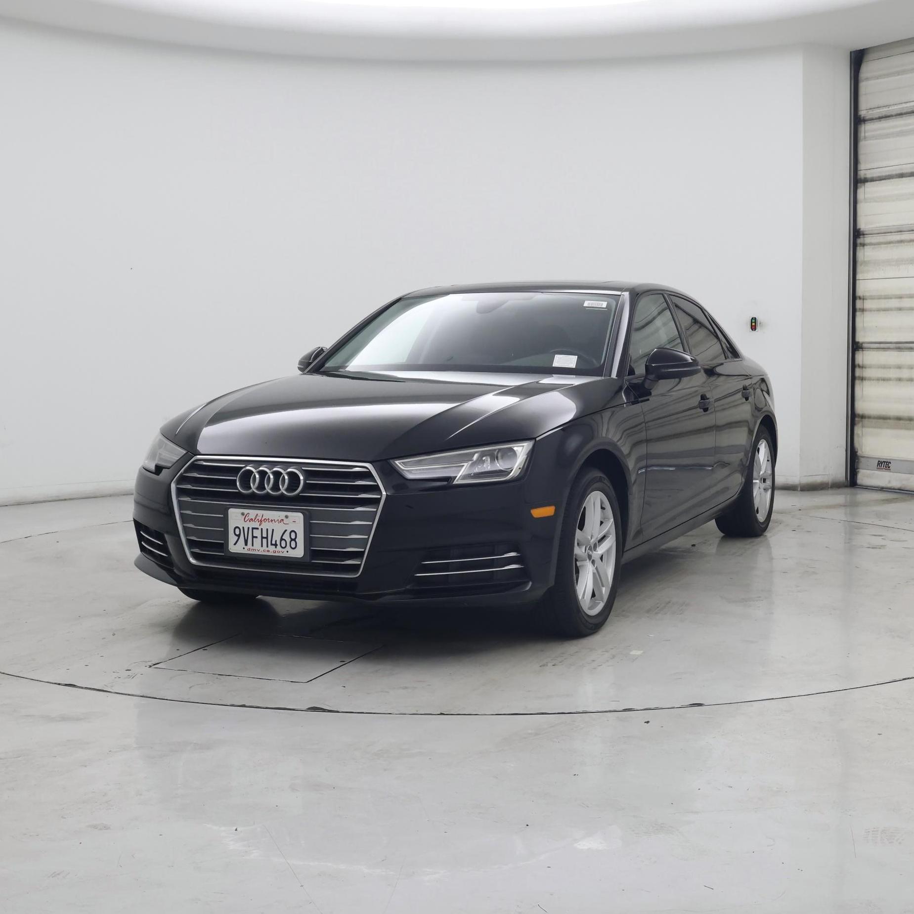 Thumbnail: 2017 Audi A4 - 4