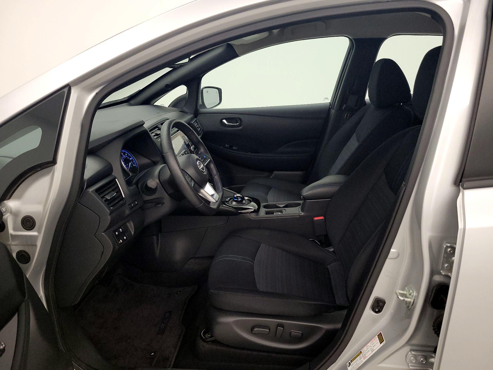 Thumbnail: 2024 Nissan Leaf - 11