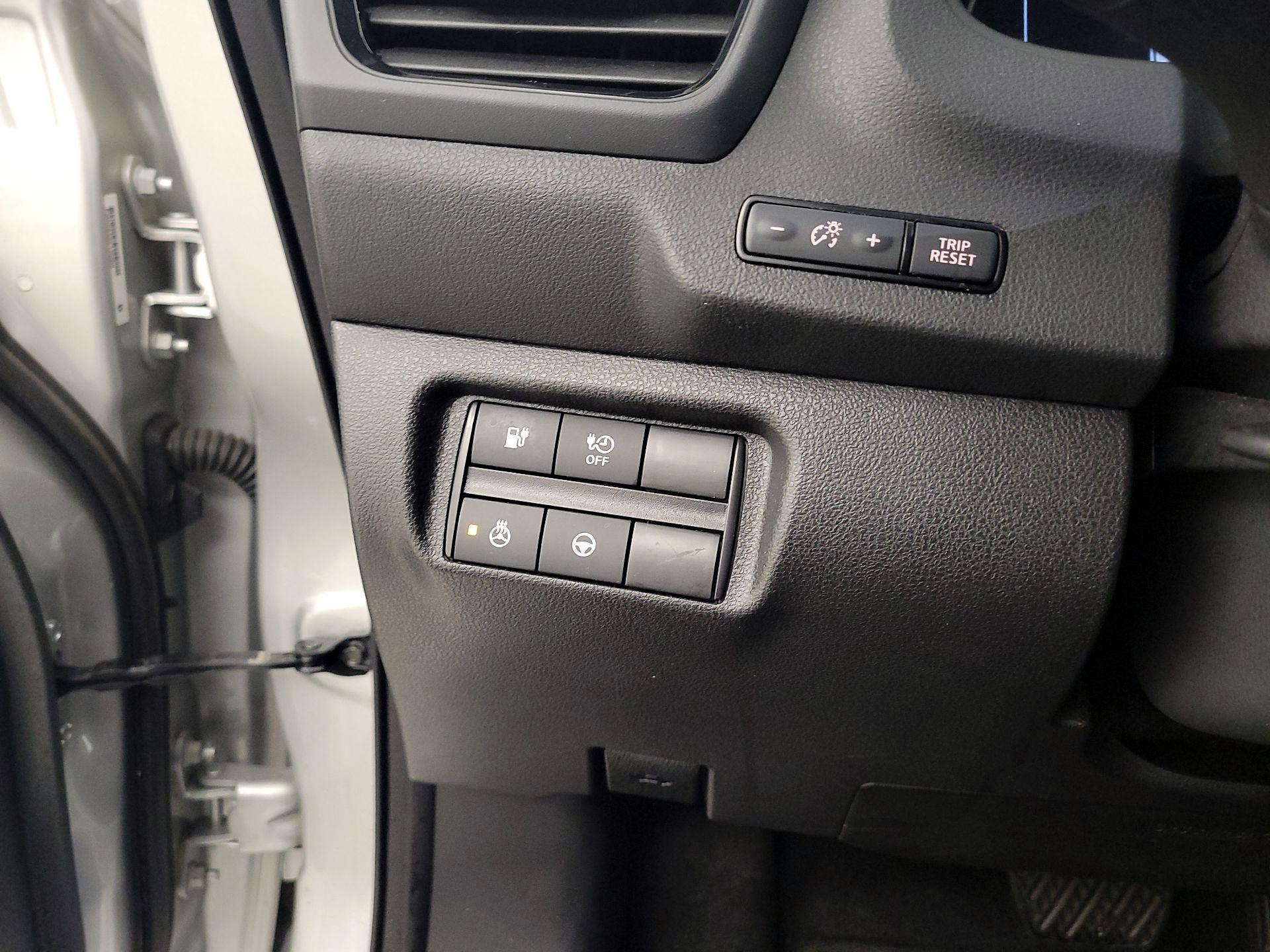 Thumbnail: 2024 Nissan Leaf - 13