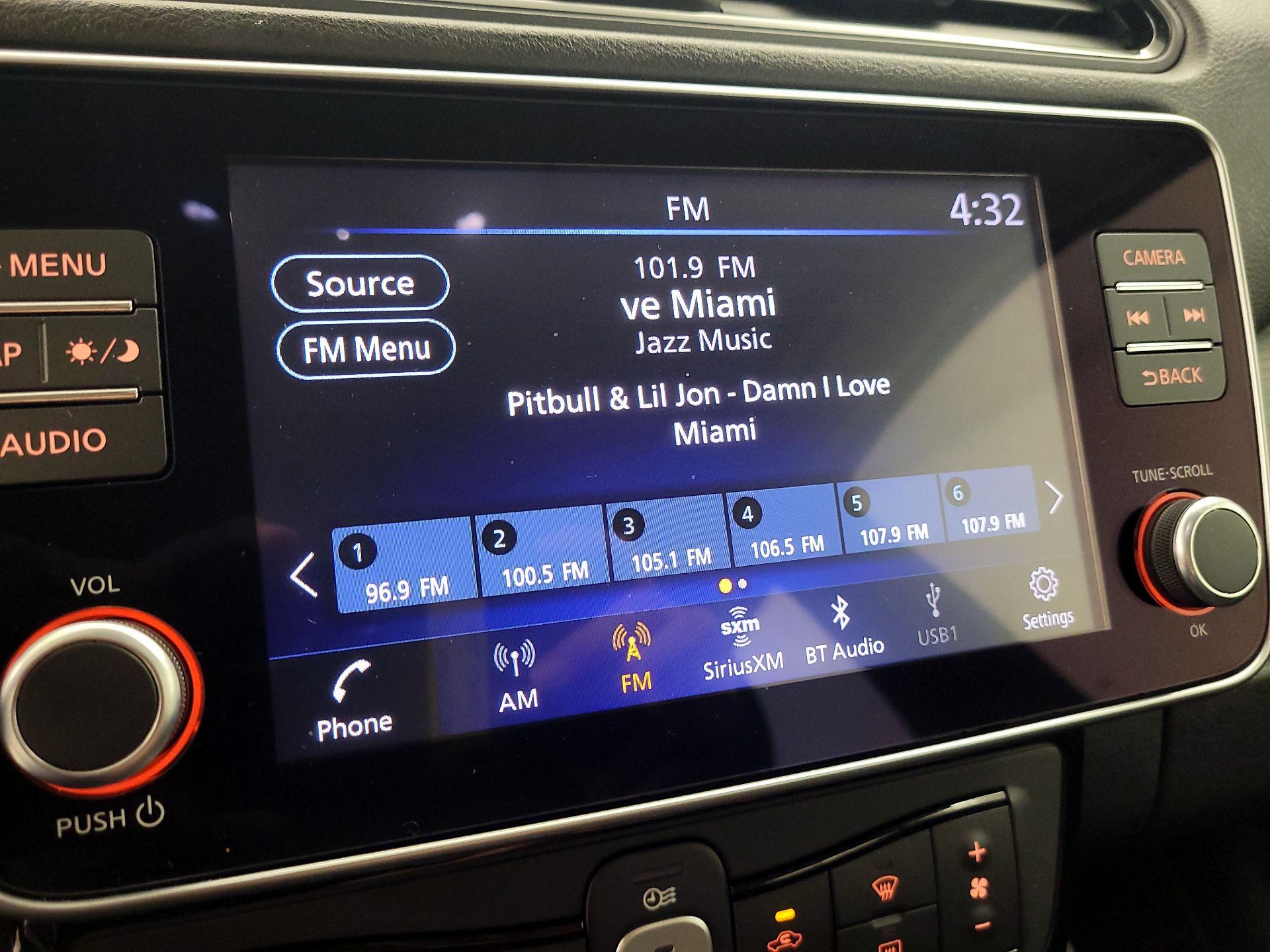 Thumbnail: 2024 Nissan Leaf - 16